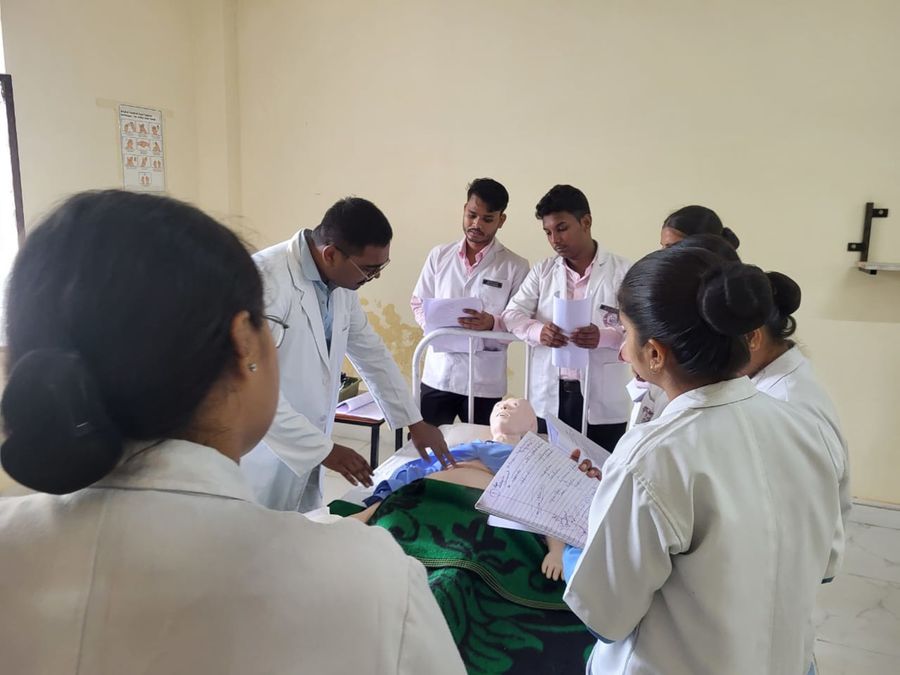 Medical students in India taking part in practical clinical learning