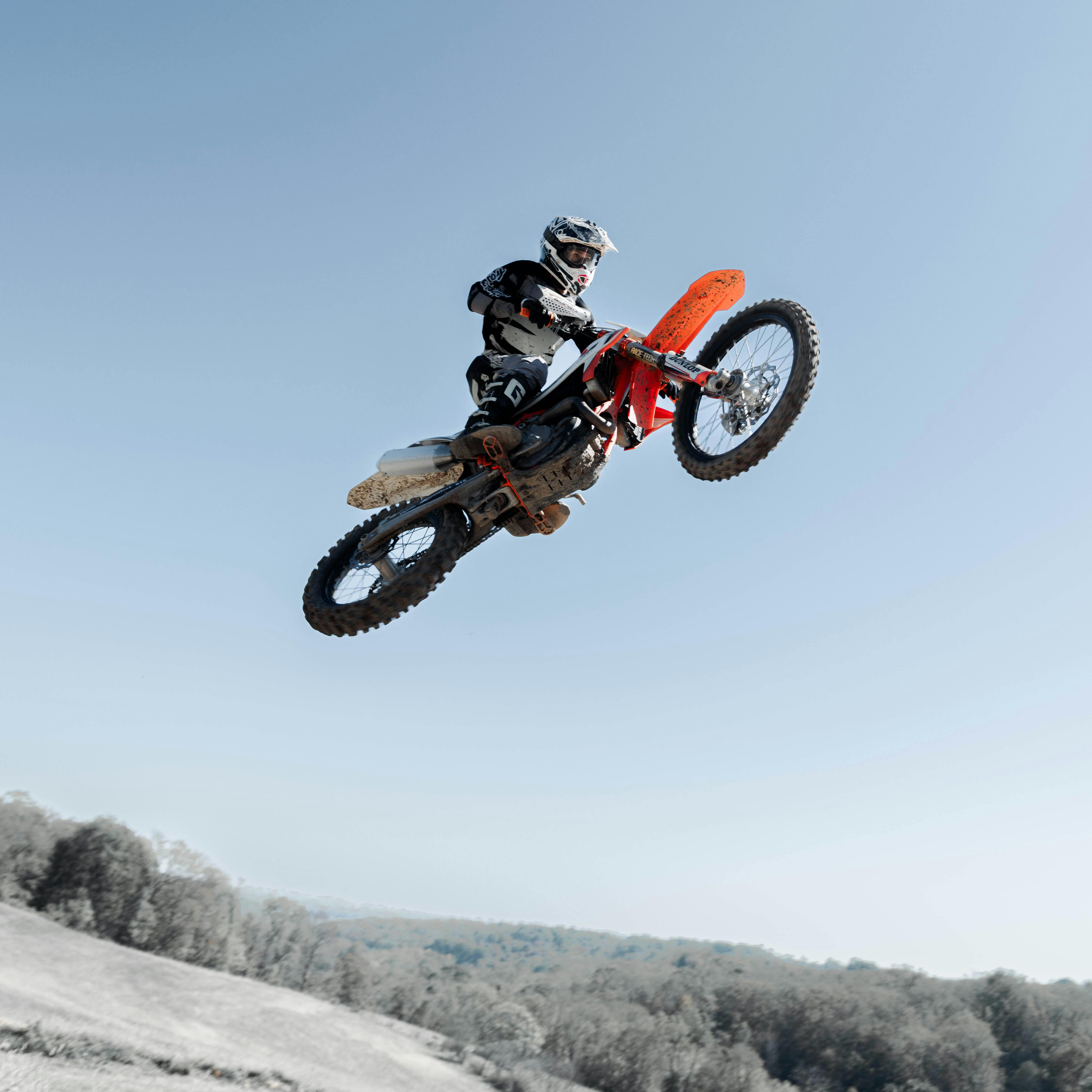 您的指令未提供具体需要优化的内容，请补充详细信息以便我能更准确地协助您