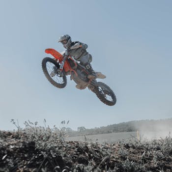 好的，我会按照您的要求进行句子的优化