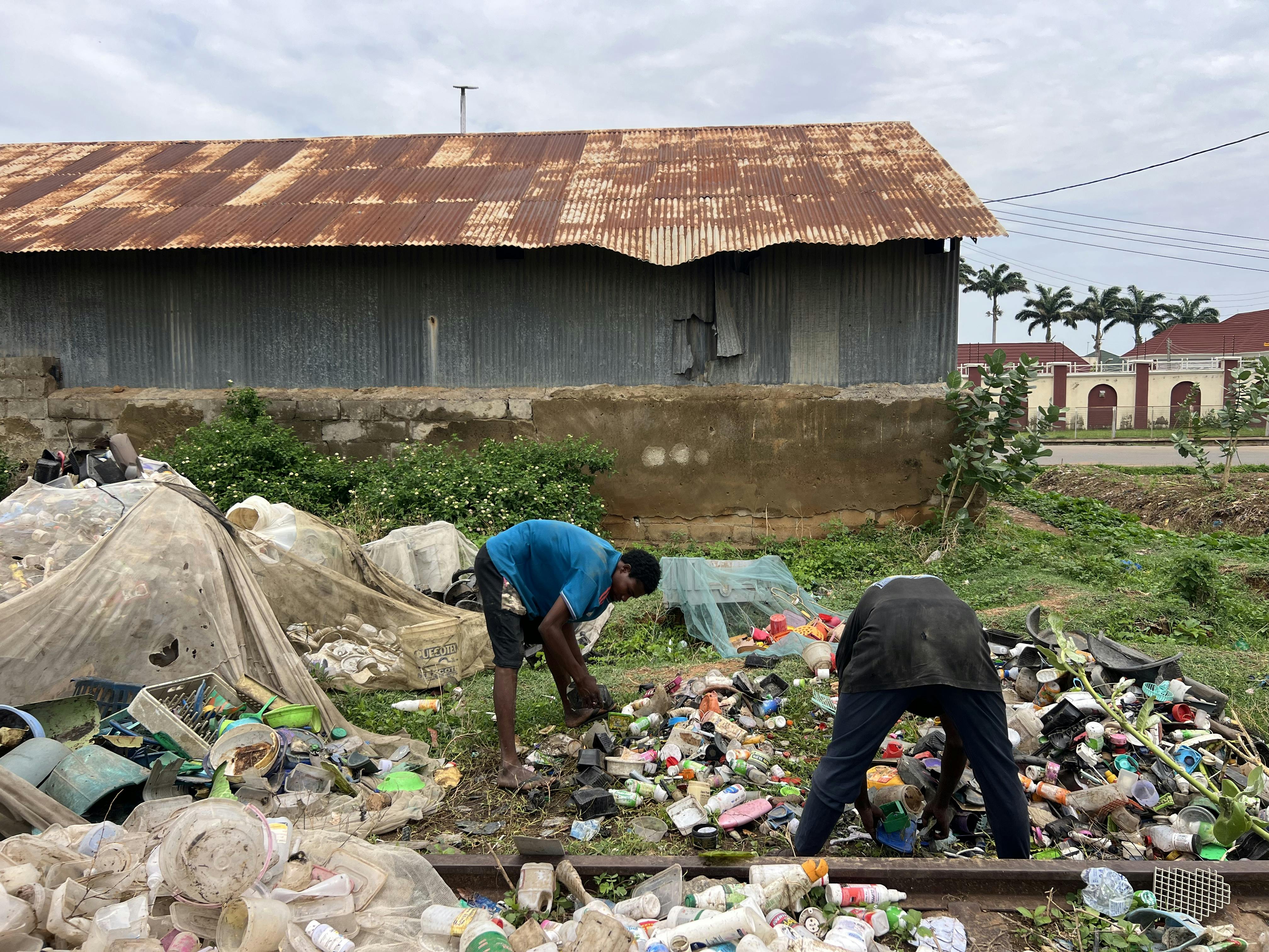 美籍「鏟子超人」救災遭檢舉 心寒感嘆台灣生活難
