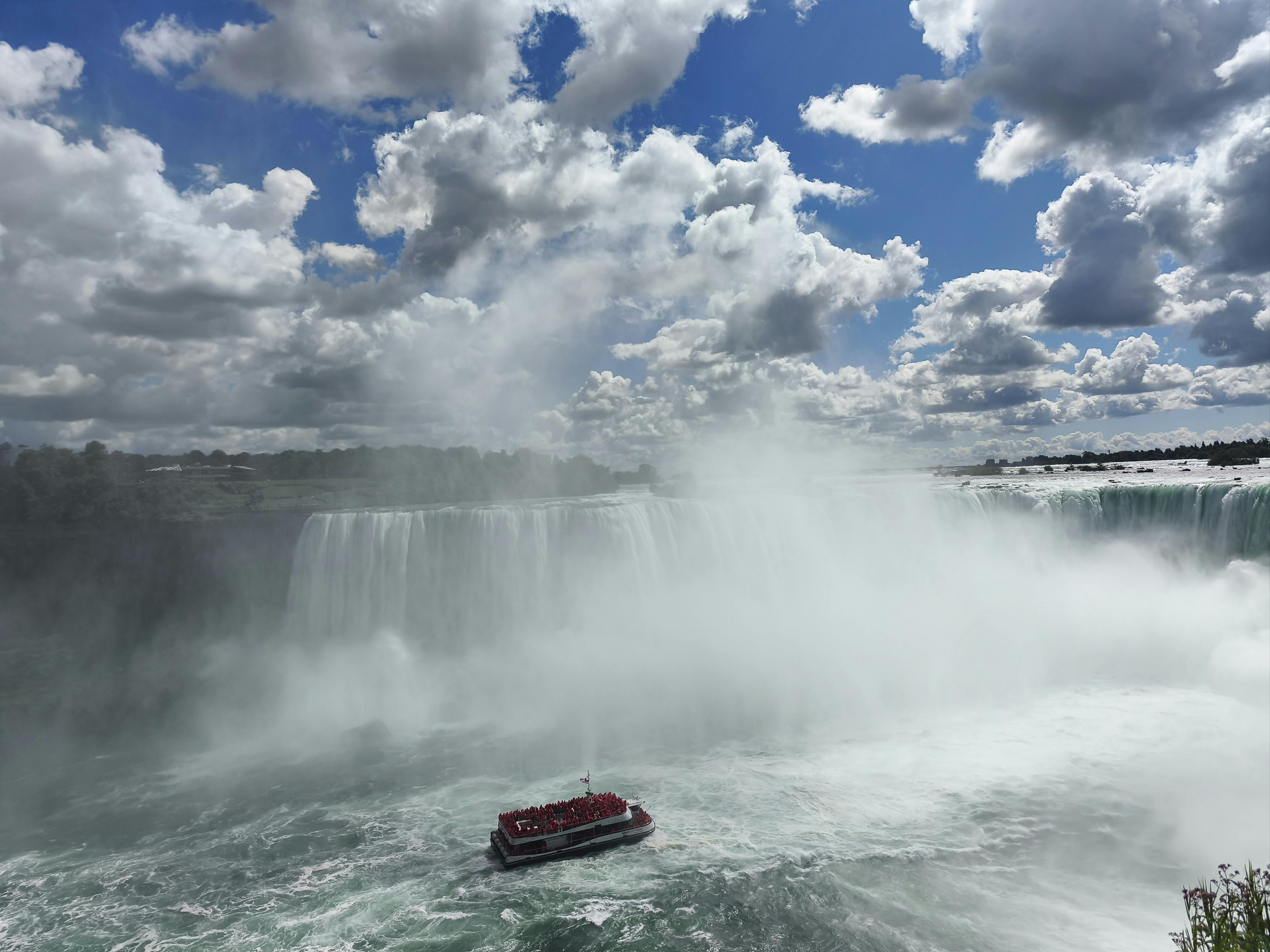 Niagara USA chamber announces search for new executive director — Photo by Charlie  Seidowsky on Pexels