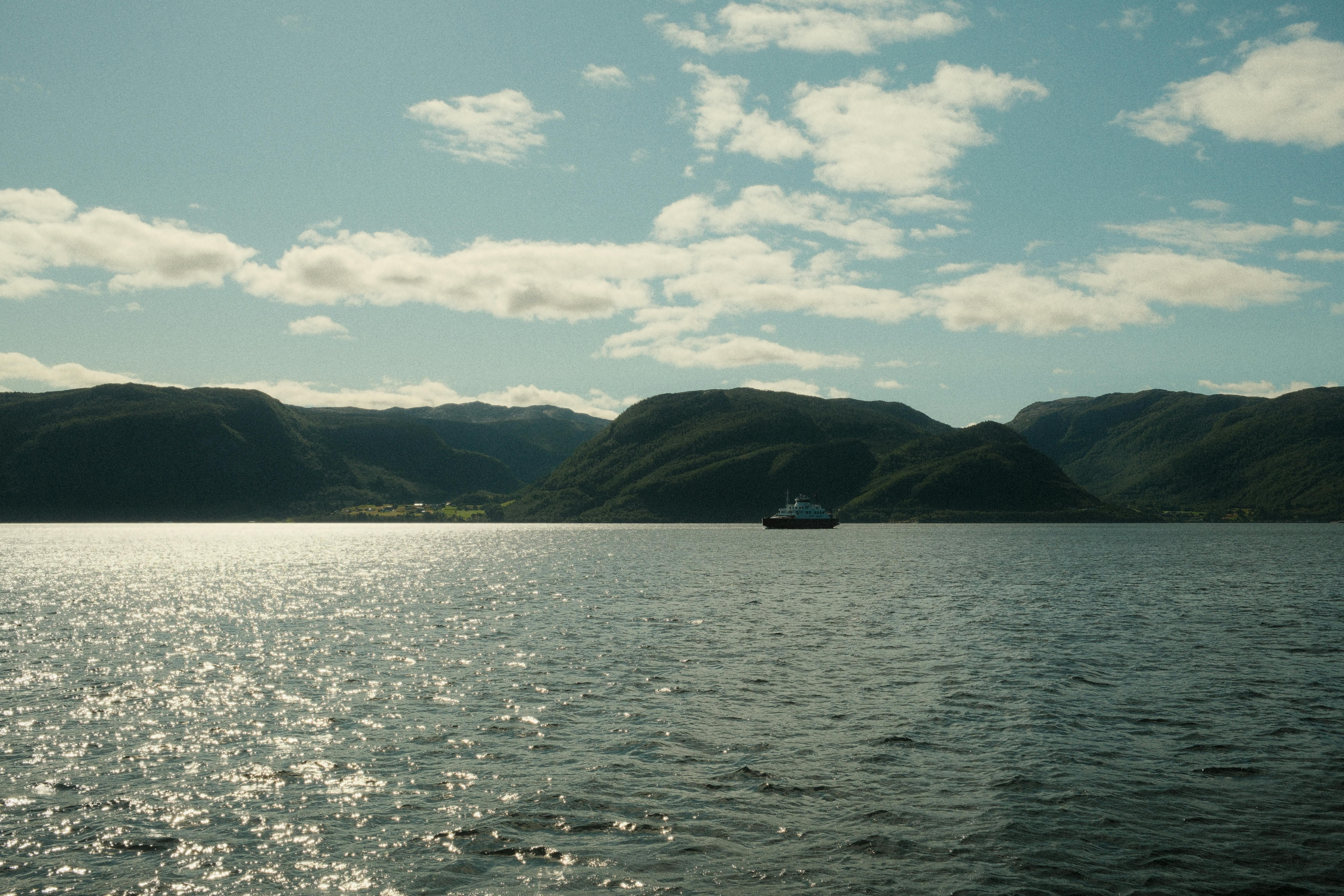 好的，我会遵循您提供的规则进行句子优化