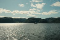 好的，我会遵循您提供的规则进行句子优化