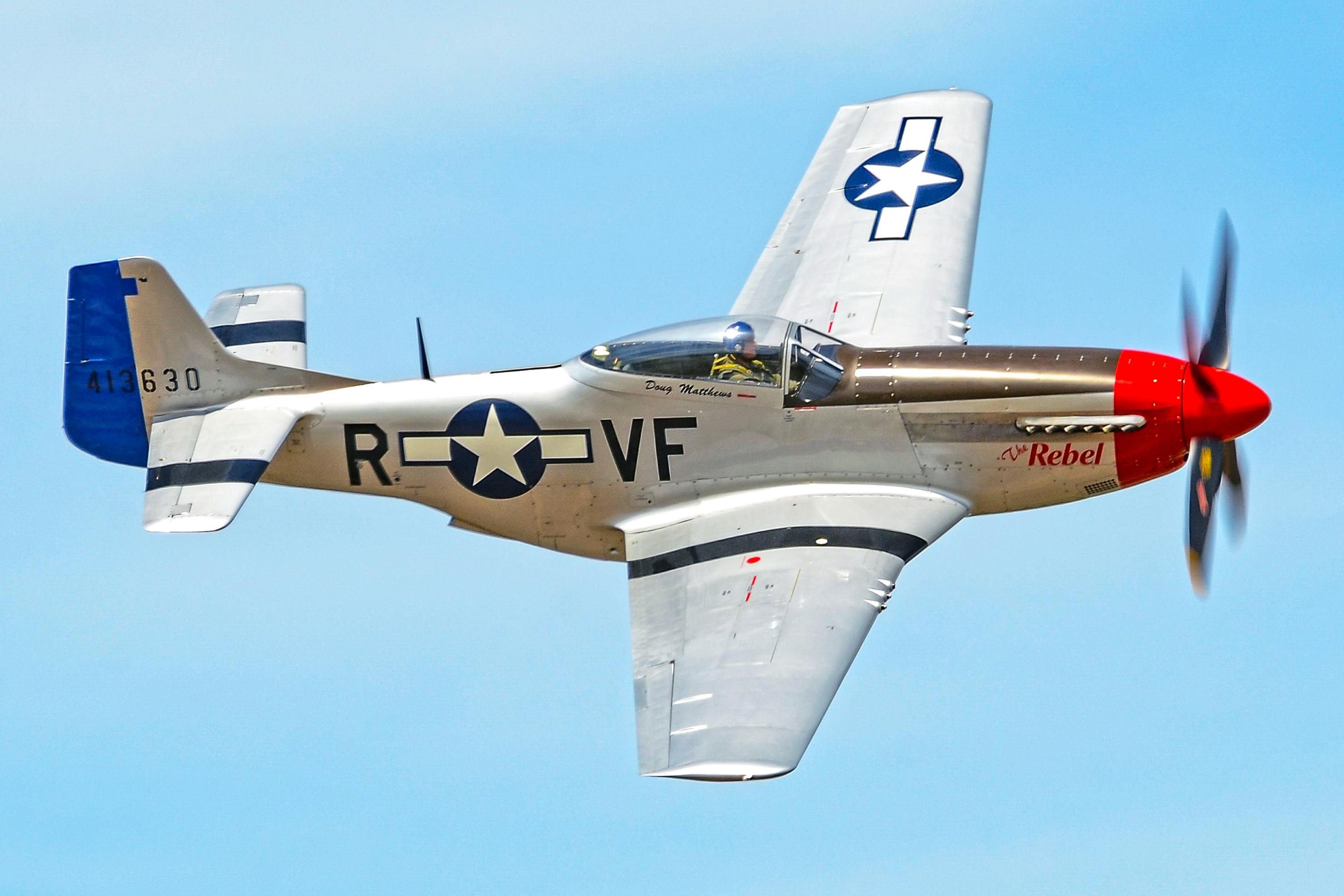 原句：
你是一名专业的文本编辑，擅长纠正由其他语言直译成中文时产生的不自然语序