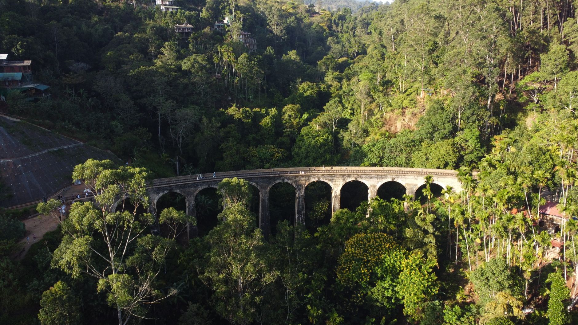 Hotels in Ella, Sri Lanka: Where to Stay in the Hill Country
