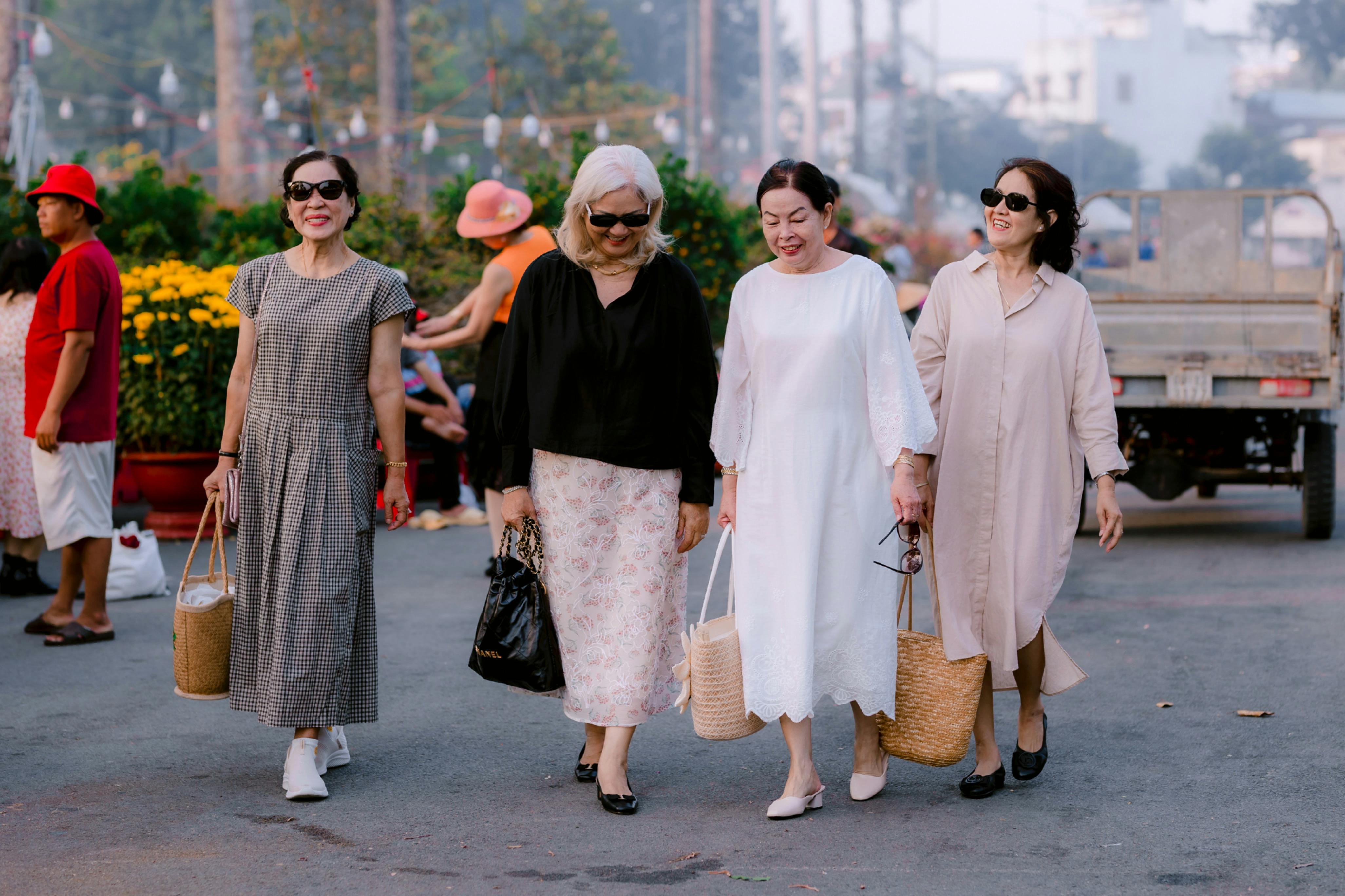 財經：戰爭風險溢價下降帶動油價小幅回落