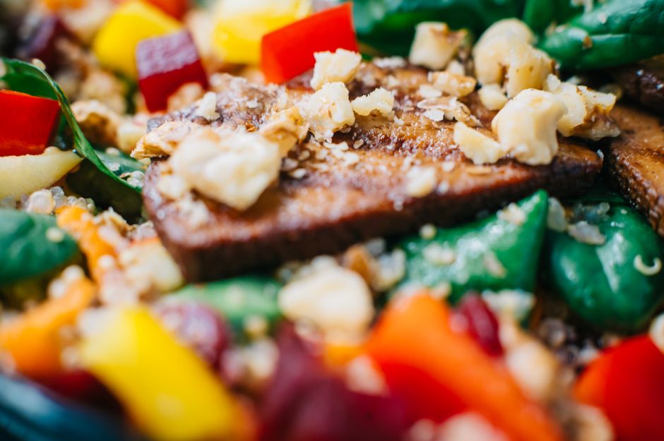 The 30-Day Gradual Vegetarian Plan: From Two Days a Week to Fully Plant-Based
