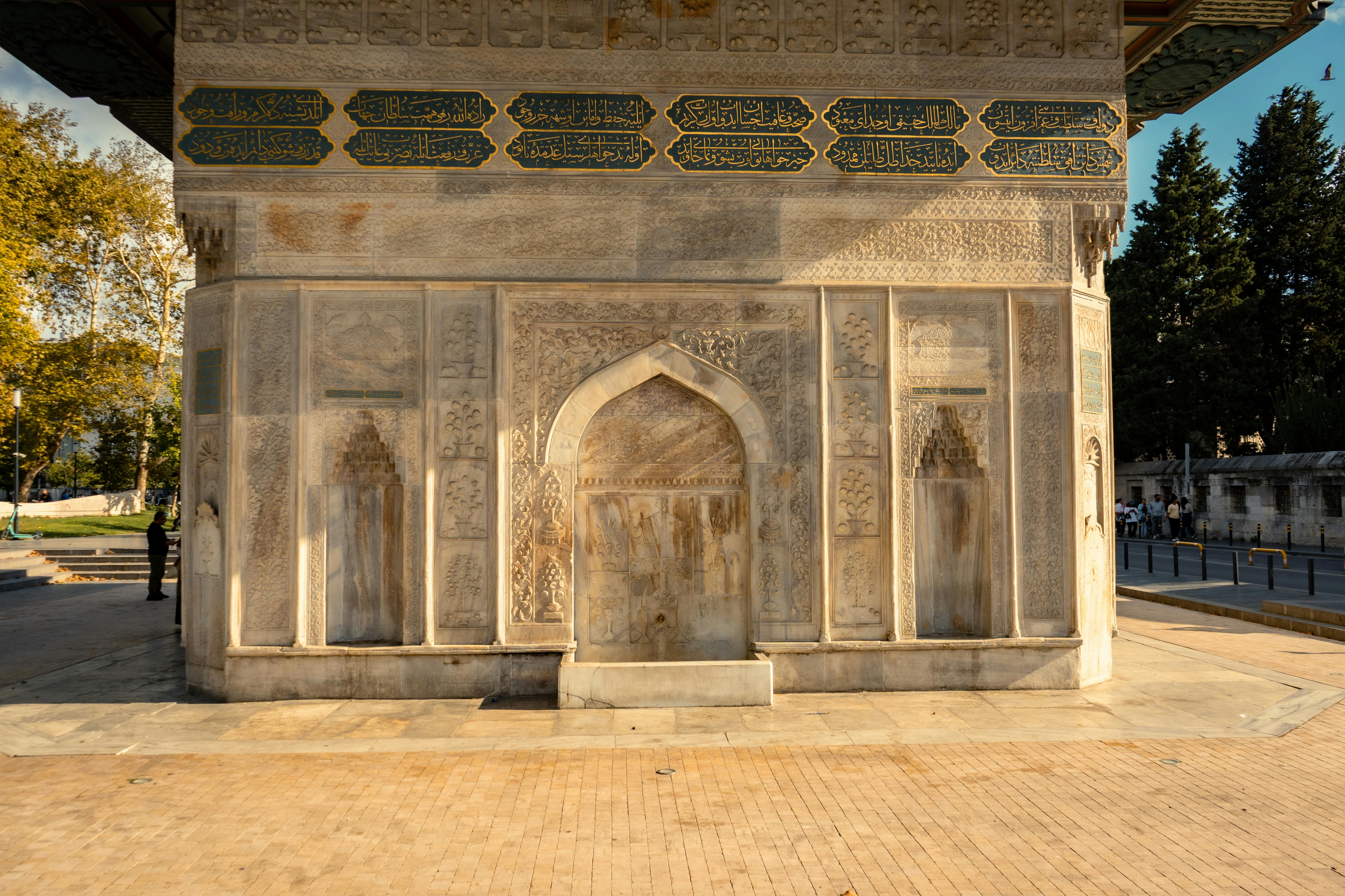 Innovative Team Building Exercises and Tips for Success