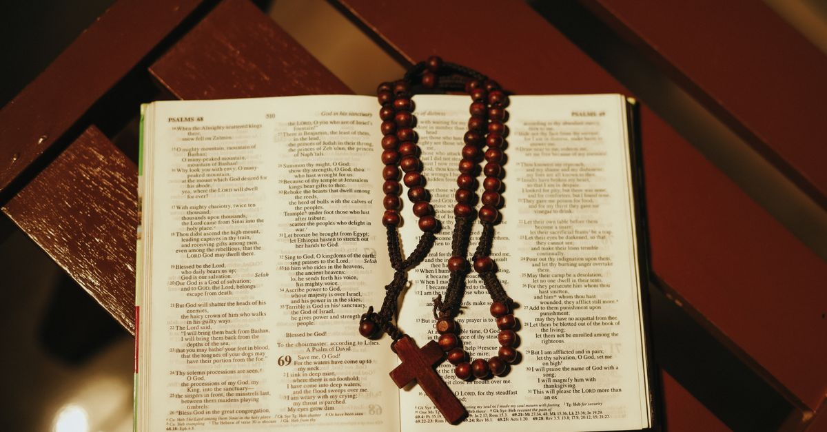 Why Prayer Can Feel Dry Without Being Empty contextual article image for VineyardMaker.