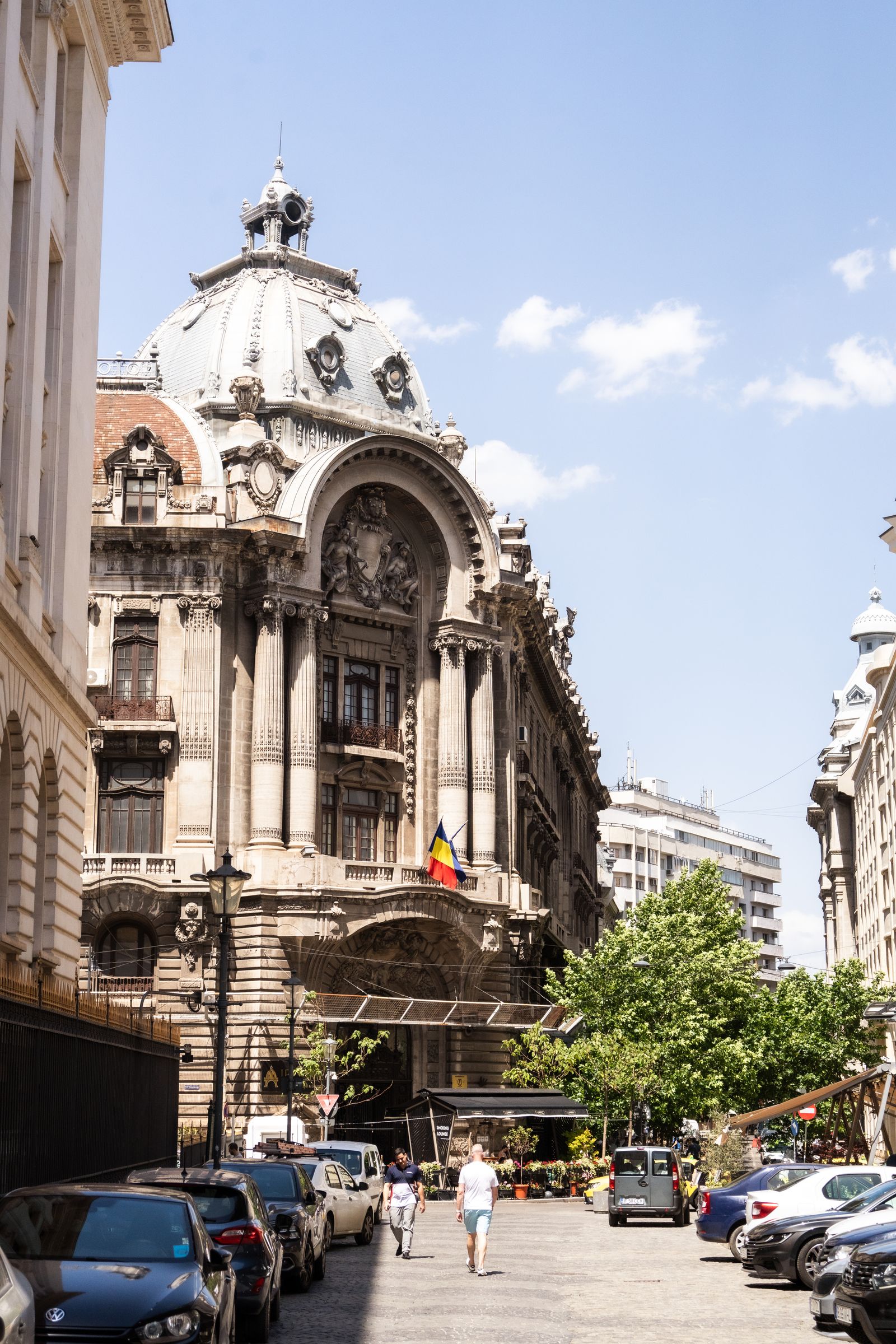 Cazare în București: Palatul CEC de pe Calea Victoriei