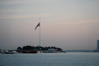 1. 阿布扎比的免费库存照片，展示了这座城市独特的建筑风格和美丽的自然景观