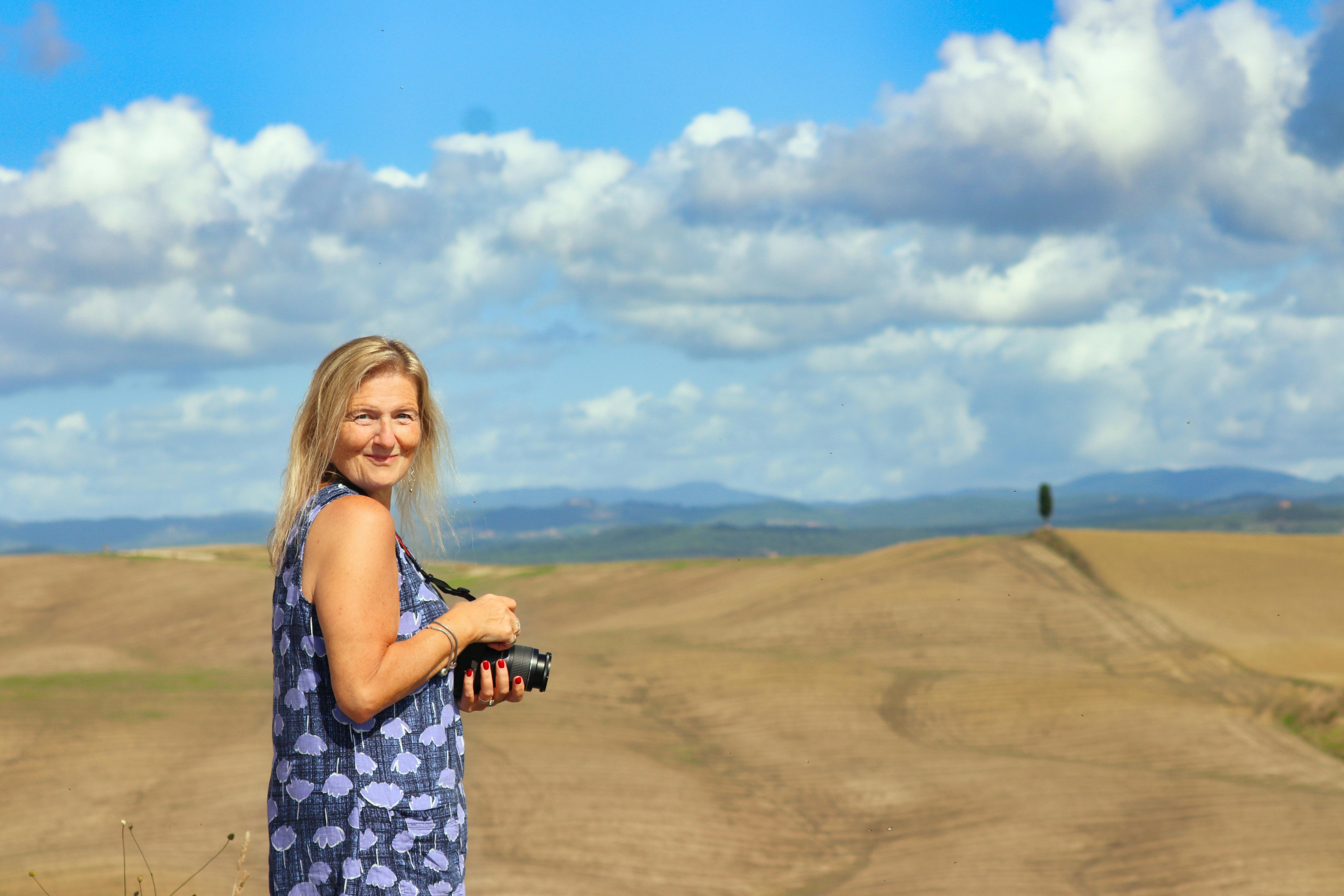 Delving into the World of Scent-Inspired Art and Its Mind-Bending Effects