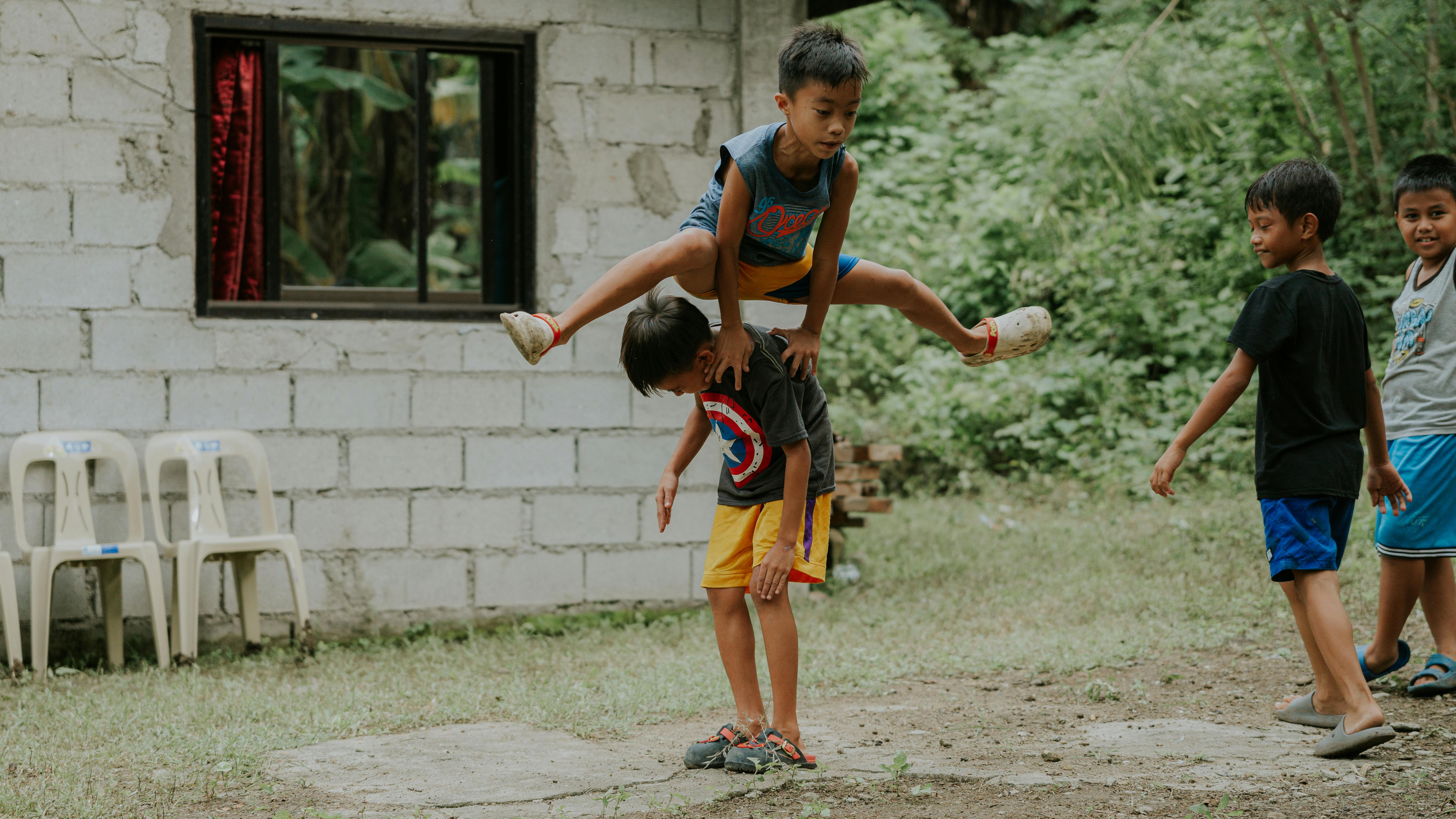 財經：稀土風暴與Fed降息確立，專家解析3大高殖利率債券配置策略