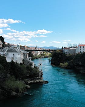 好的，我会按照您的要求进行句子的调整