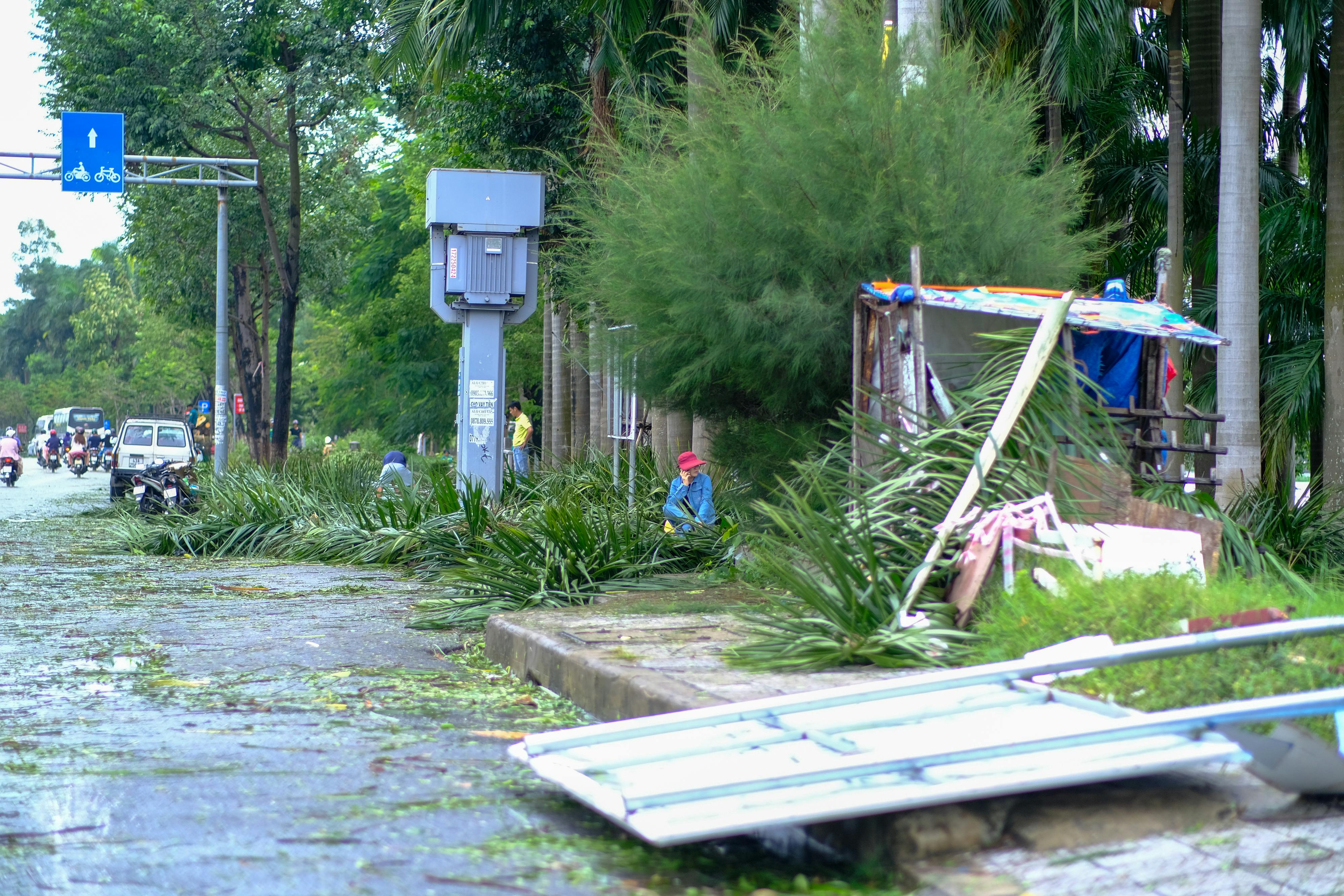 Bản sắc thiểu số tàn phai khi đồng phục bị đồng hóa 886 – viet lach, nghien cuu, nghien cuu van hoa, van hoa, y thuc con nguoi, nhan hoc, trang phuc, trang phuc ban dia, trang phuc thieu so, dan toc thieu so, trang phuc mai mot, bao ton trang phuc, thoi trang ban dia, trang phuc truyen thong, ky uc cong dong thieu so va bao ton van hoa ban dia trong thoi dai moi, dong hoa ban sac.
