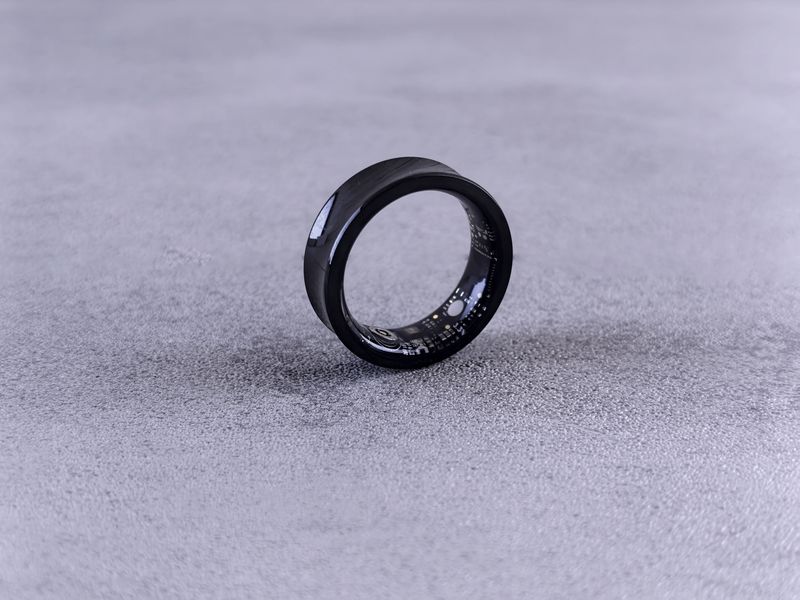 Aura One Smart Ring: The Tiny Titan That Tracks Everything - product photo and review on GOTOSHARP