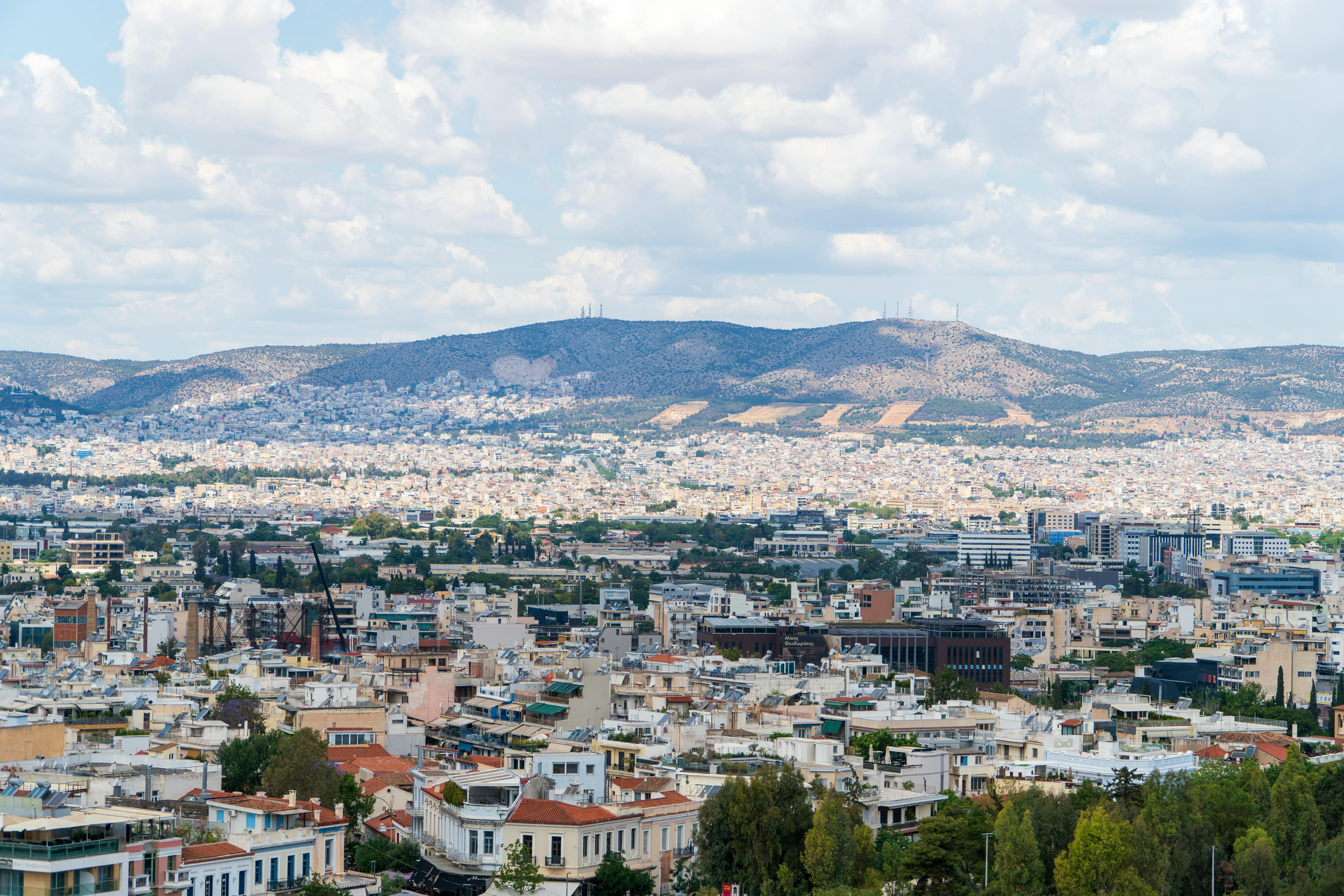 雅典希腊是位于地中海的一个国家