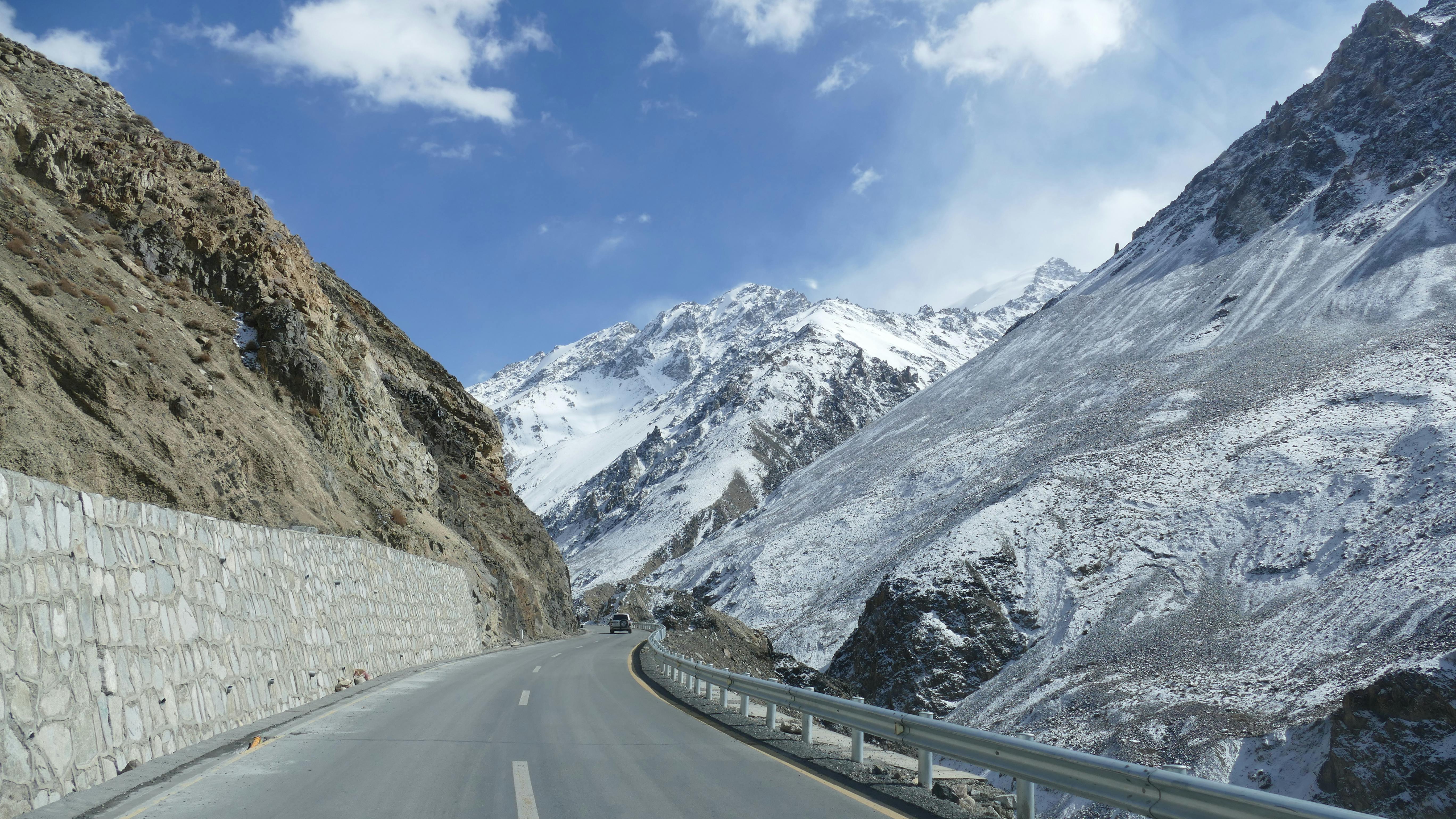 general travels majestic — Photo by Kamal Hyder on Pexels
