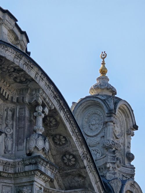 Free Close-up of ornate Ottoman architecture in Istanbul, featuring intricate carvings and golden finials. Stock Photo