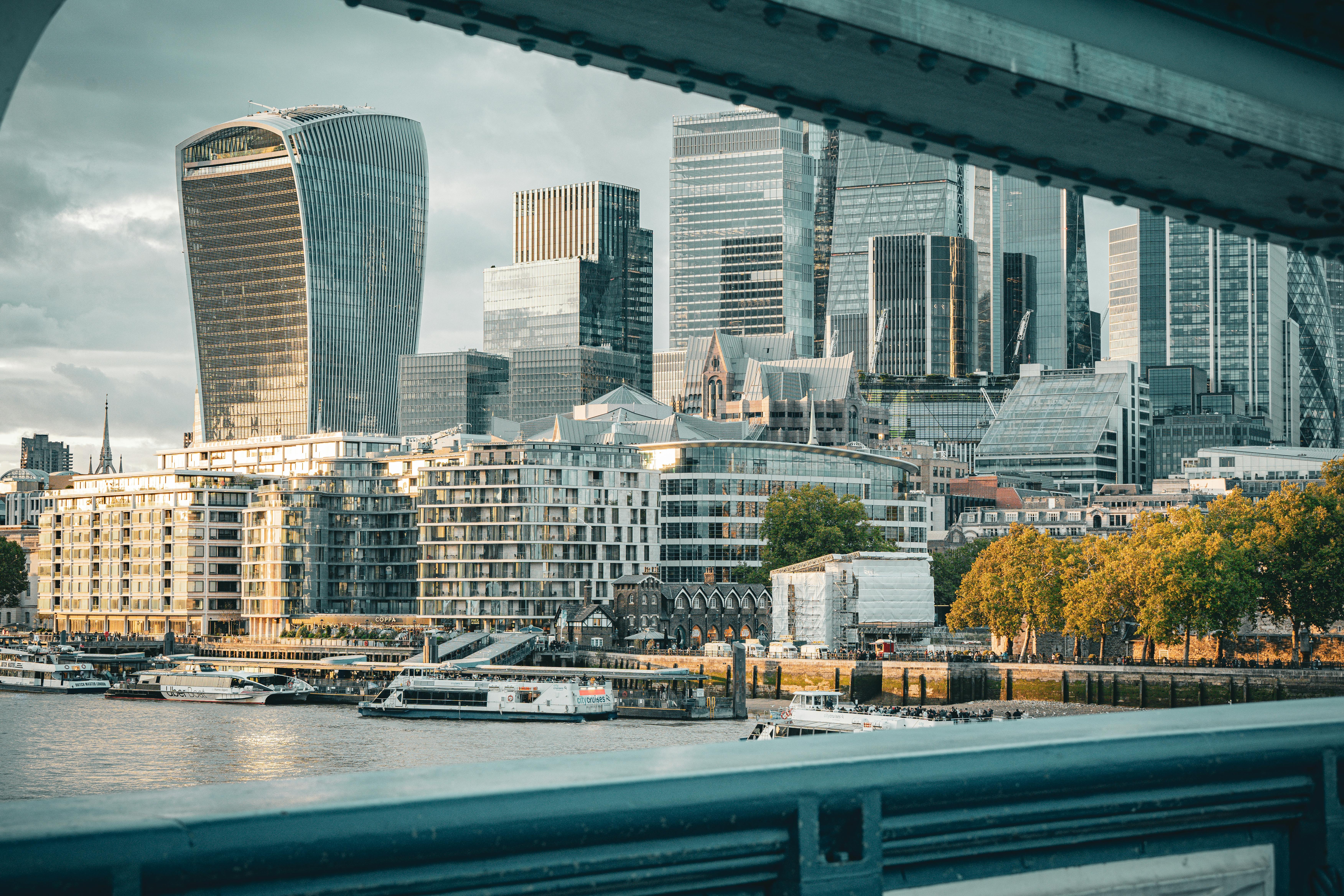 財經：智通ADR市場快報：10月11日最新交易數據分析