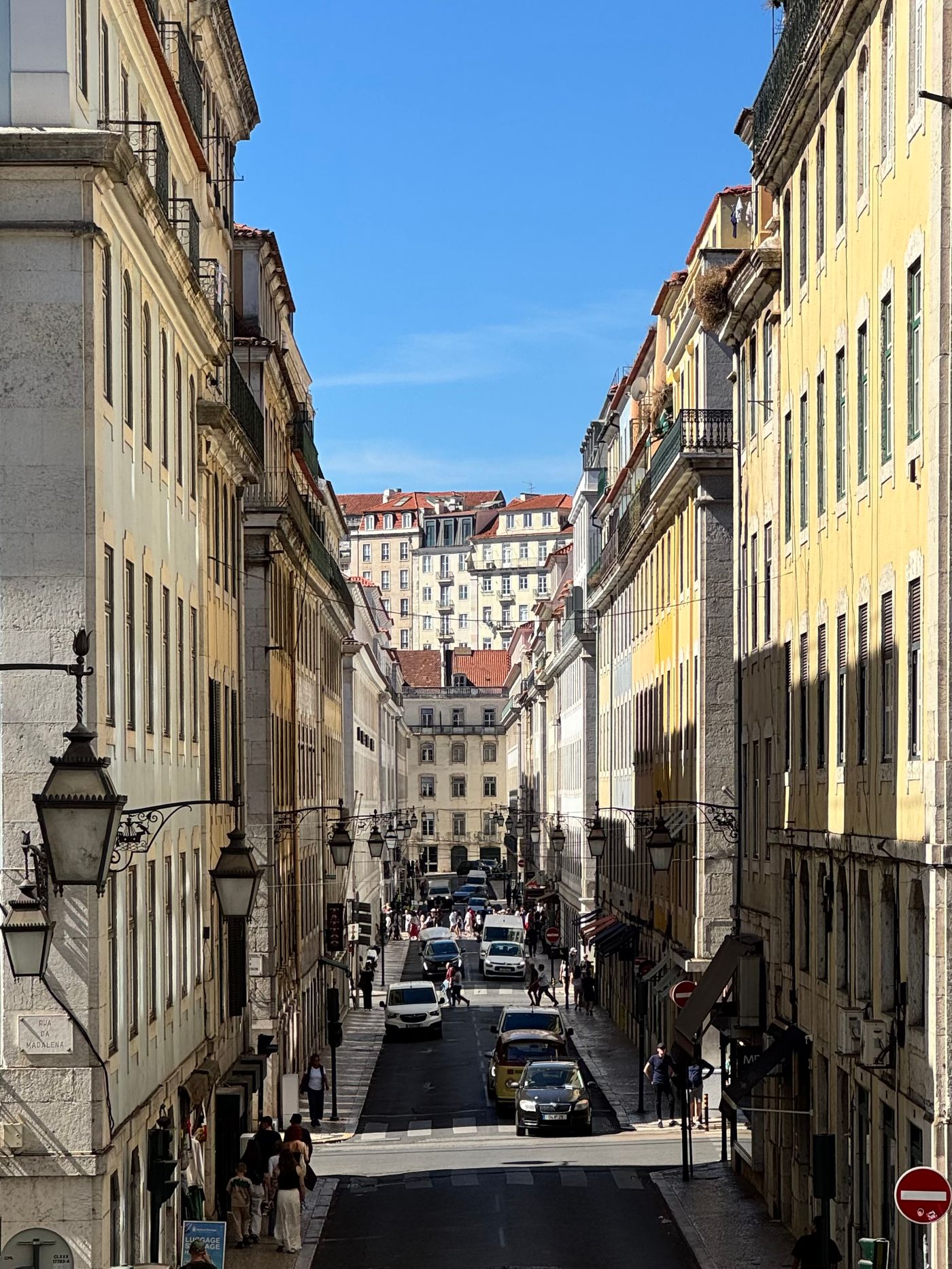 Moving to Portugal from the US: Practical Logistics to Organise Before You Go