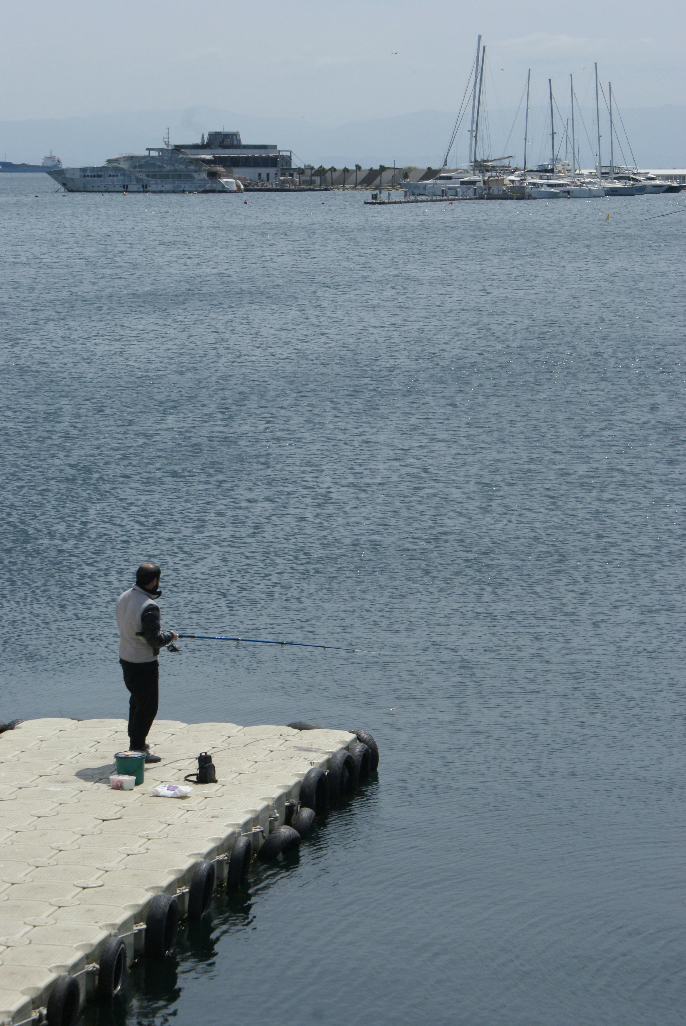 您的请求中没有提供具体的句子，所以我无法进行优化