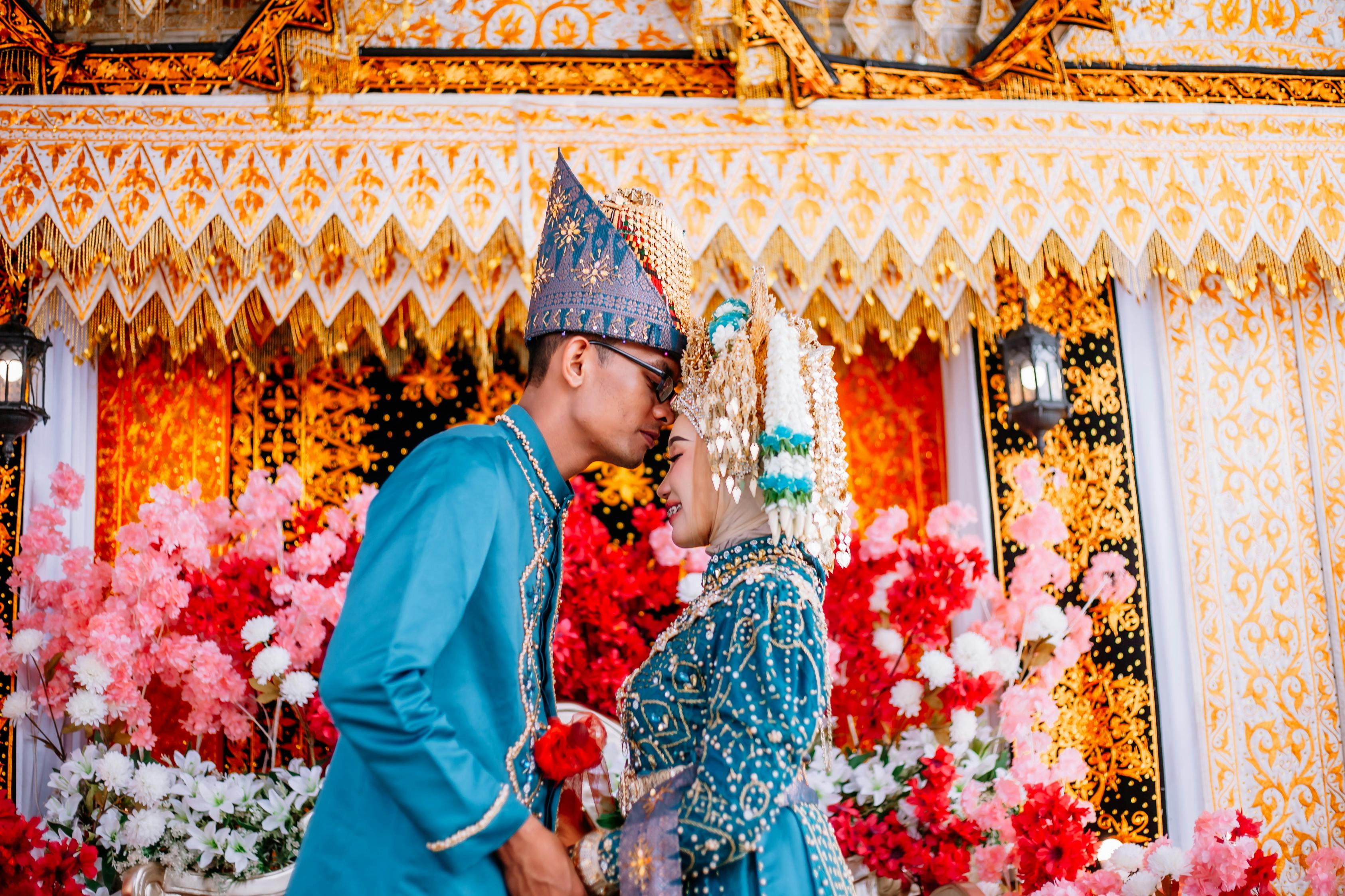 川普宣布對中國加徵100%關稅，專家預測國際金價將持續攀升