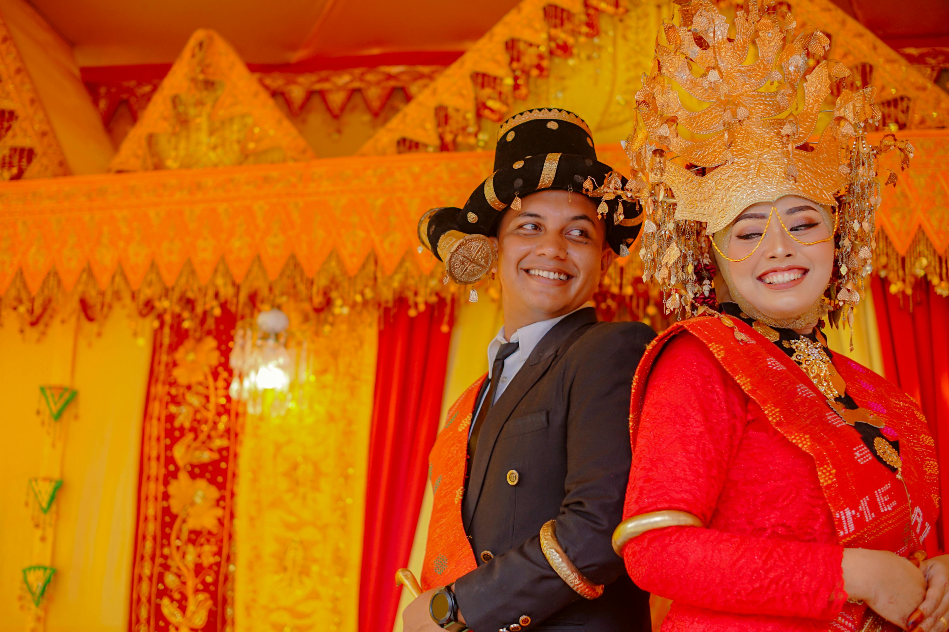 川普宣布對中國加徵100%關稅，專家預測國際金價將持續攀升