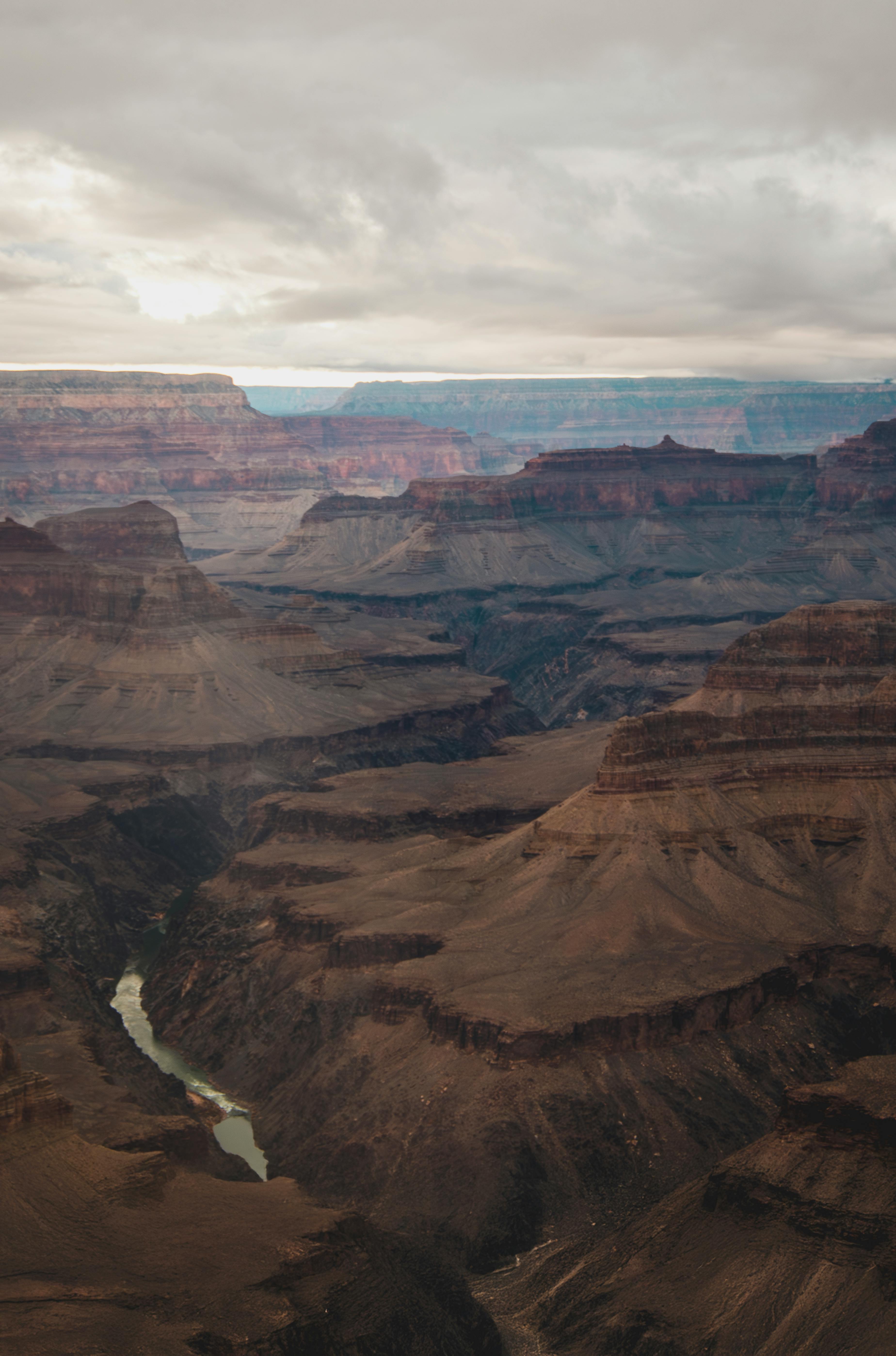 好的，我会按照您的要求进行句子的调整