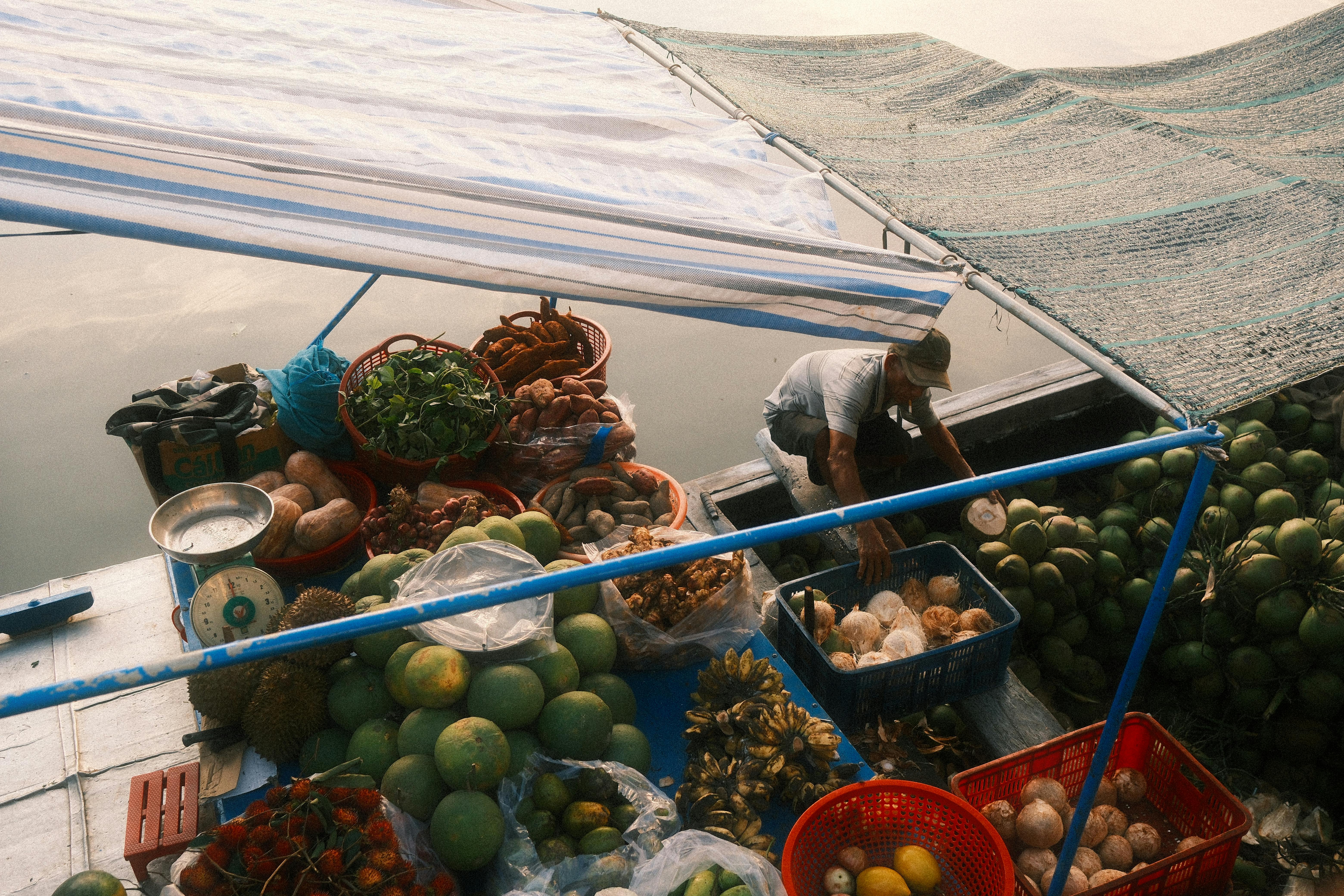 財經：川普改口願與中國達成協議 萬斯呼籲北京選擇理性道路