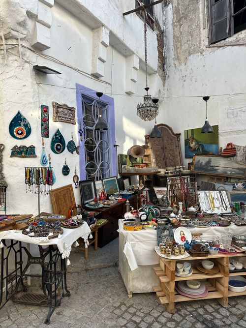 Free Explore this charming artisan shop featuring unique handcrafted items like jewelry, ceramics, and wall art. Stock Photo