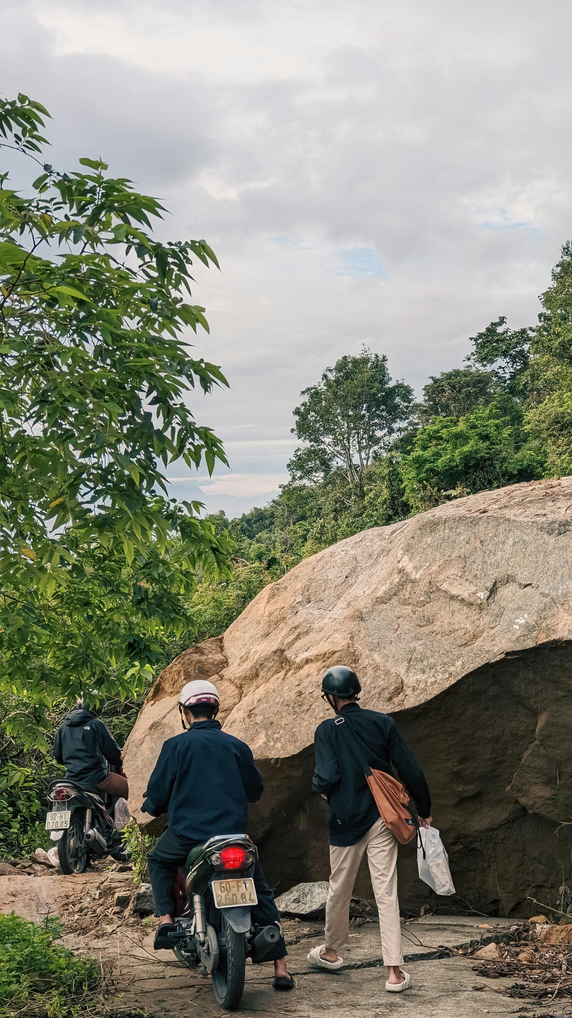 Trung tâm nghiên cứu văn học, phát triển nhà văn Việt Nam