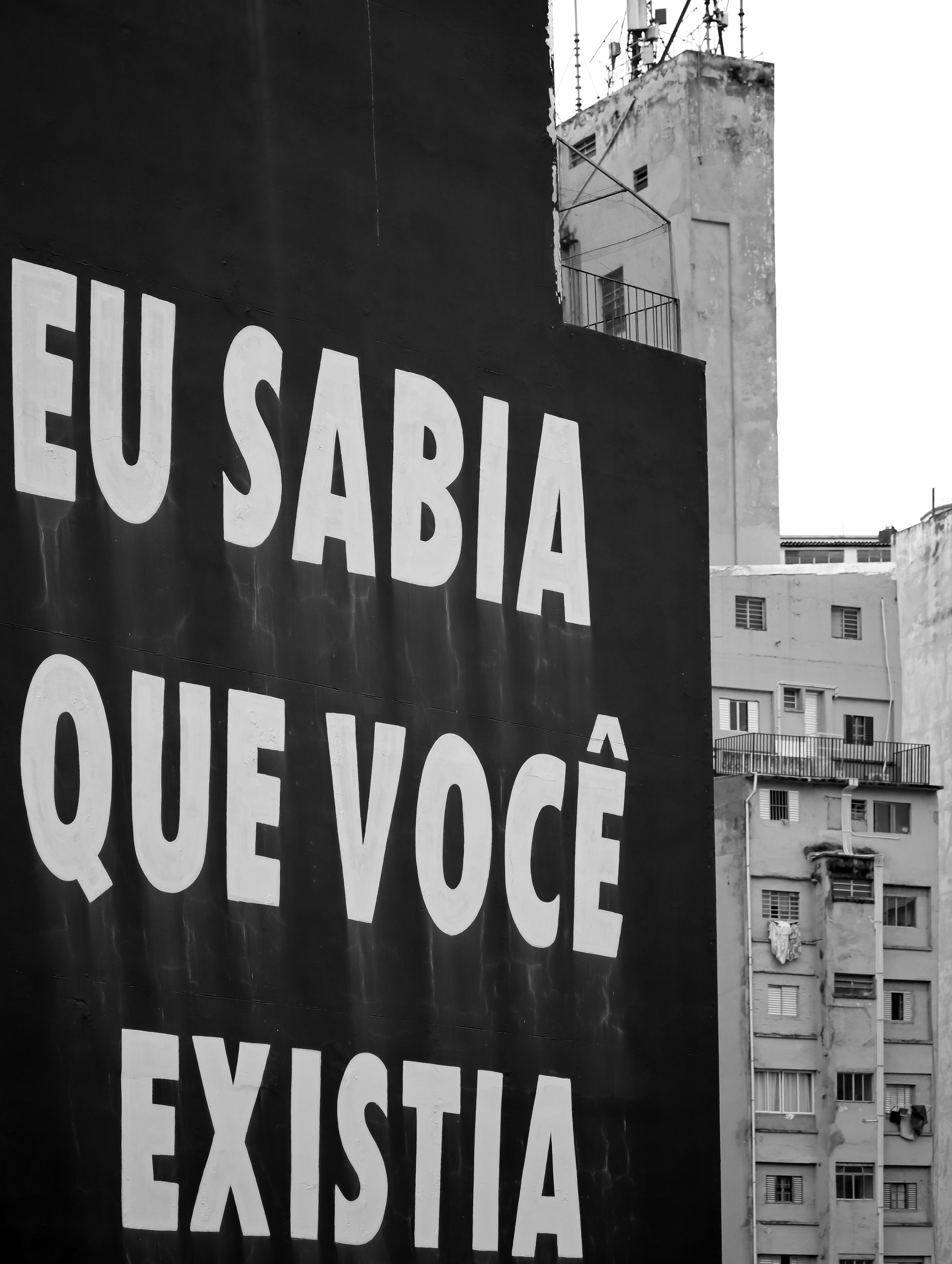 OAB manifesta 'extrema preocupação' após revelações de mensagens entre Daniel Vorcaro e Moraes