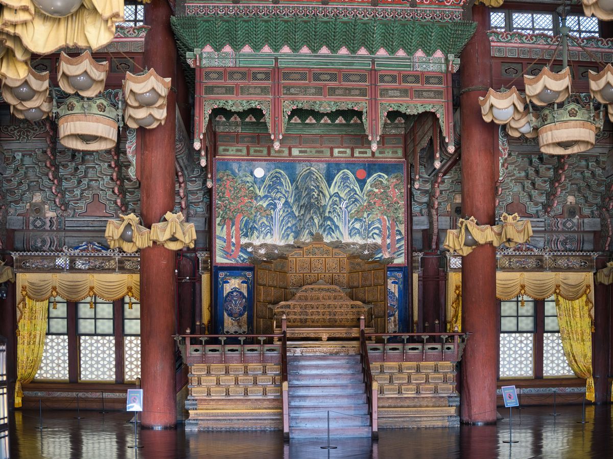 Injeongjeon Throne Hall