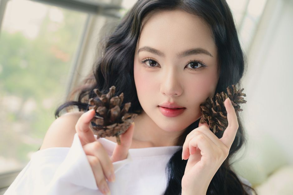 Trang điểm cho người mới đi làm Hà Nội — Tự tin hàng ngày