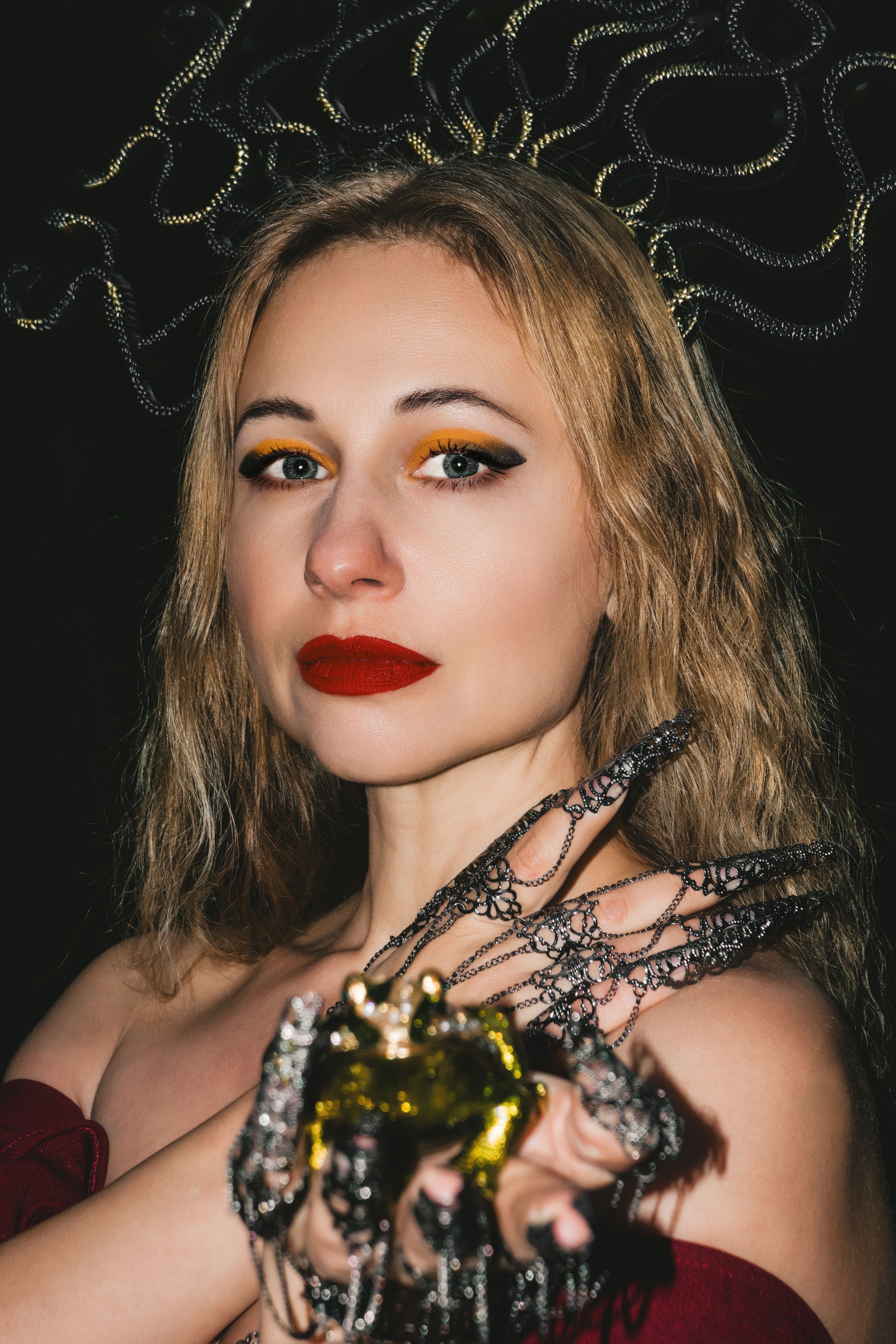 Elegant Woman with Artistic Chain Headpiece · Free Stock Photo