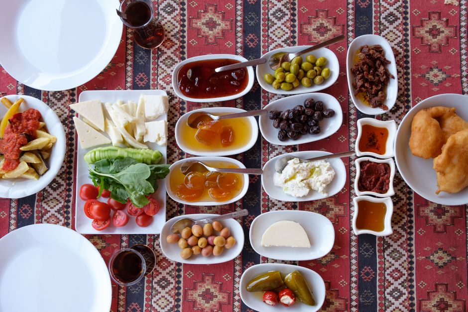Южный Кипр для гурманов: 5 ресторанов с местной кухней, которые не дадут уехать голодным