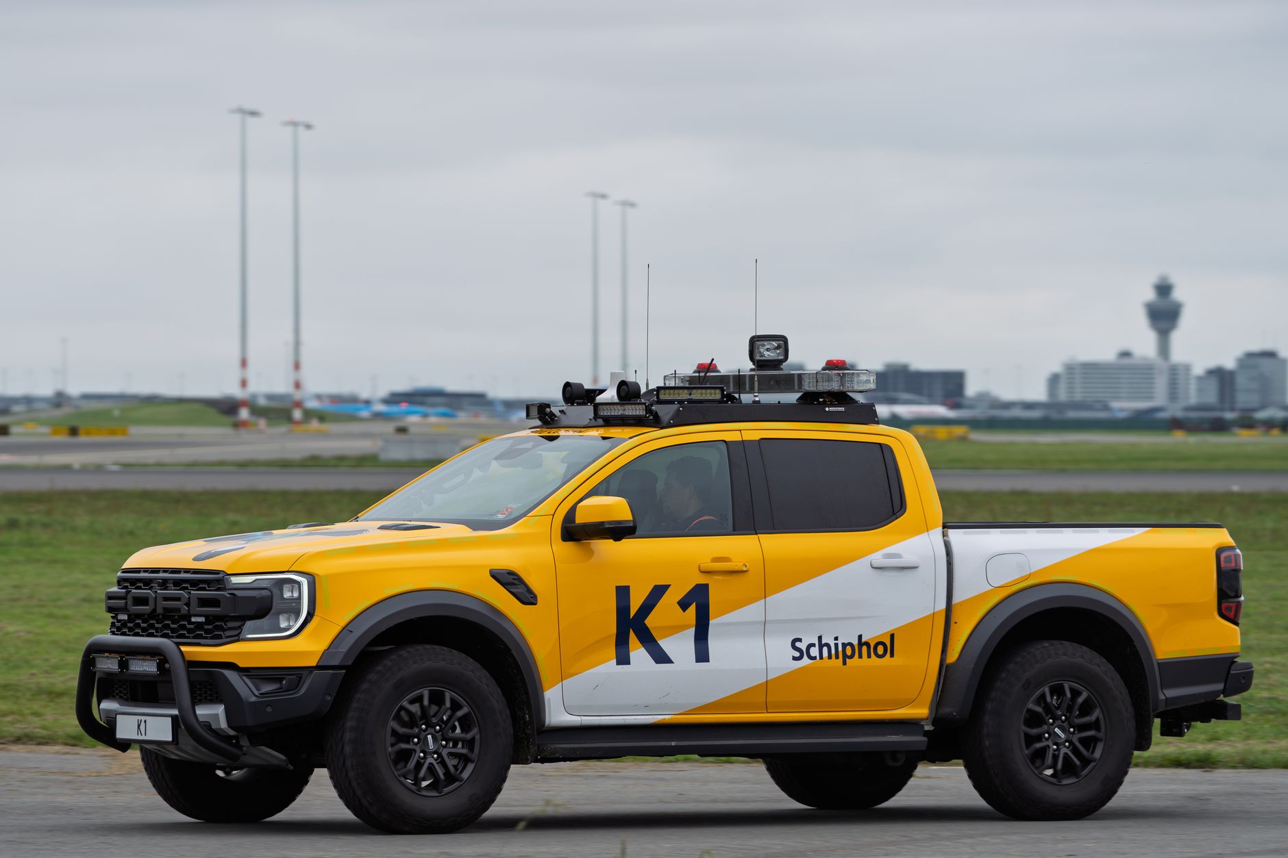 Schiphol Havalimanı'nda güvenlik kontrol noktası