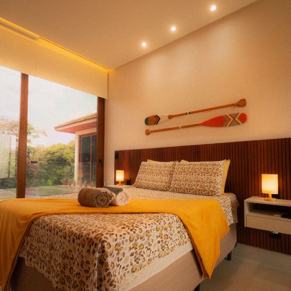 Cama Box Queen / King