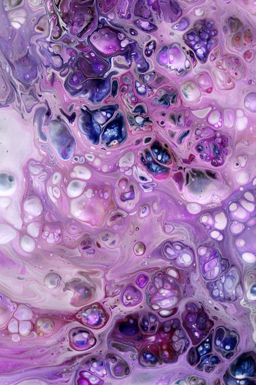 Free Captivating abstract image with purple and pink liquid patterns, showcasing vibrant colors and textures. Stock Photo