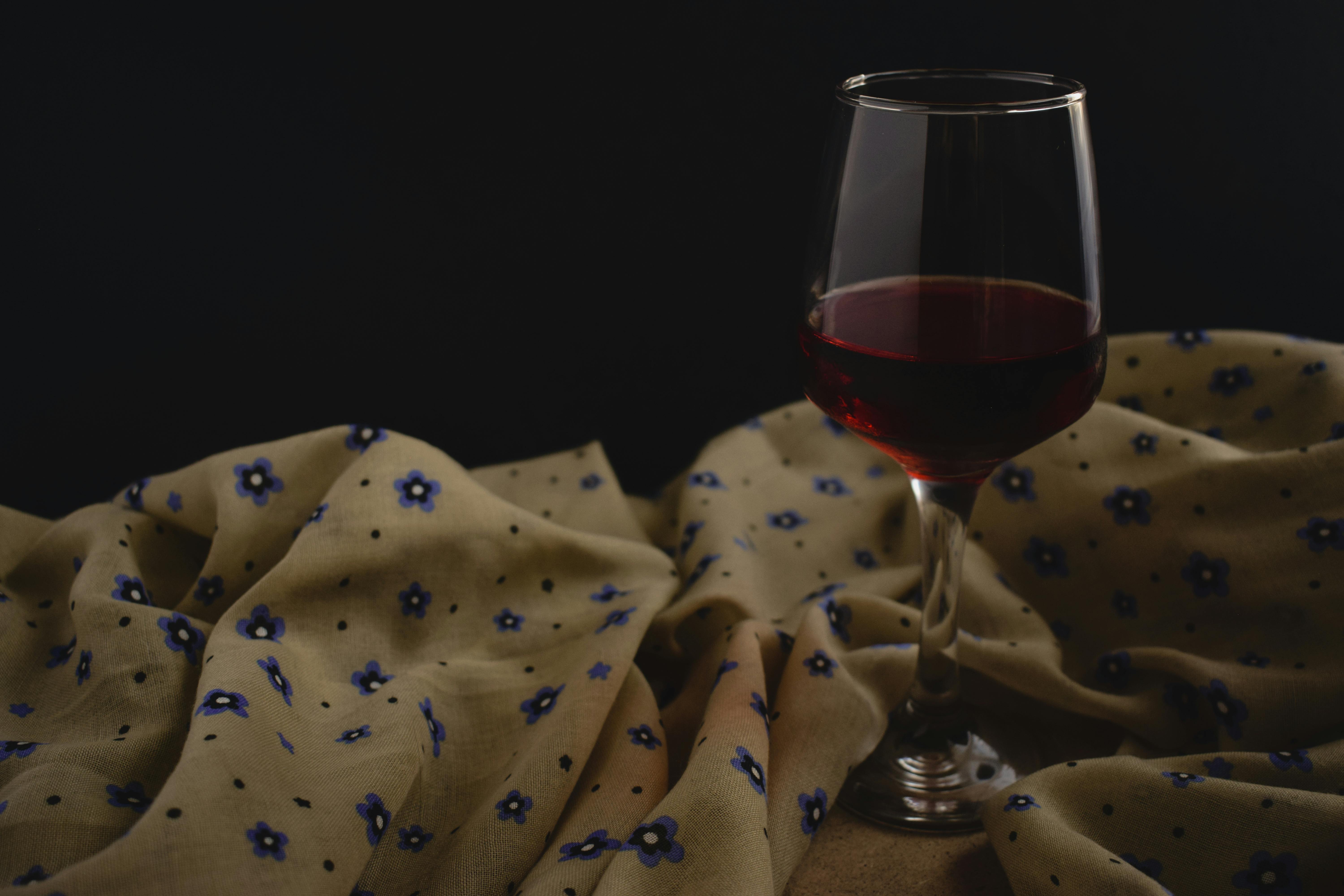 生活：以色列人質揭露囚禁黑暗真相：孤立無光的生存掙扎