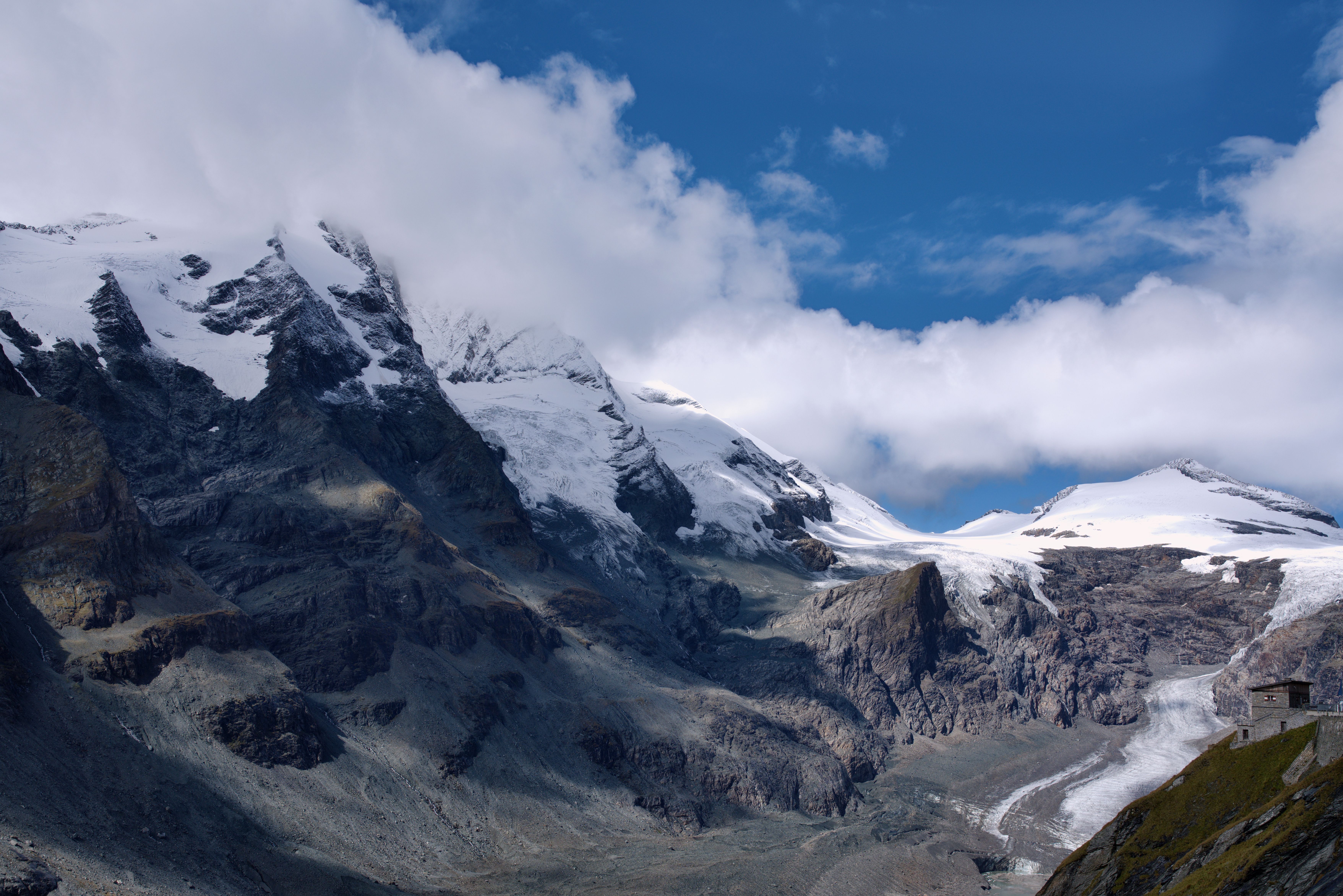 Majestic Mountain Peaks in Karyntia, Austria · Free Stock Photo