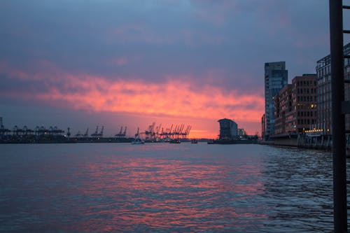 Ingyenes stockfotó daruk, Hamburg, kikötő témában