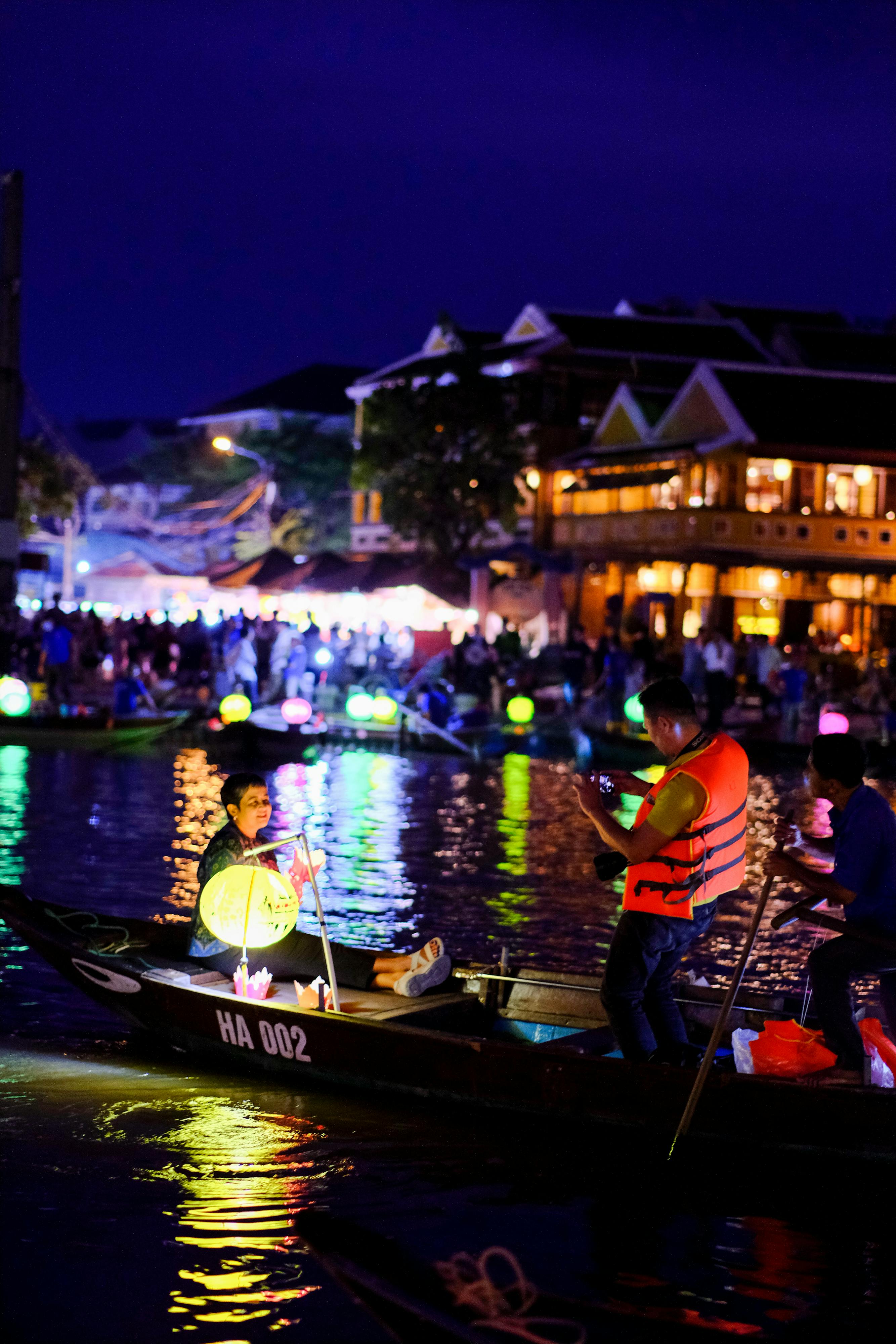 Trung tâm nghiên cứu văn học, phát triển nhà văn Việt Nam