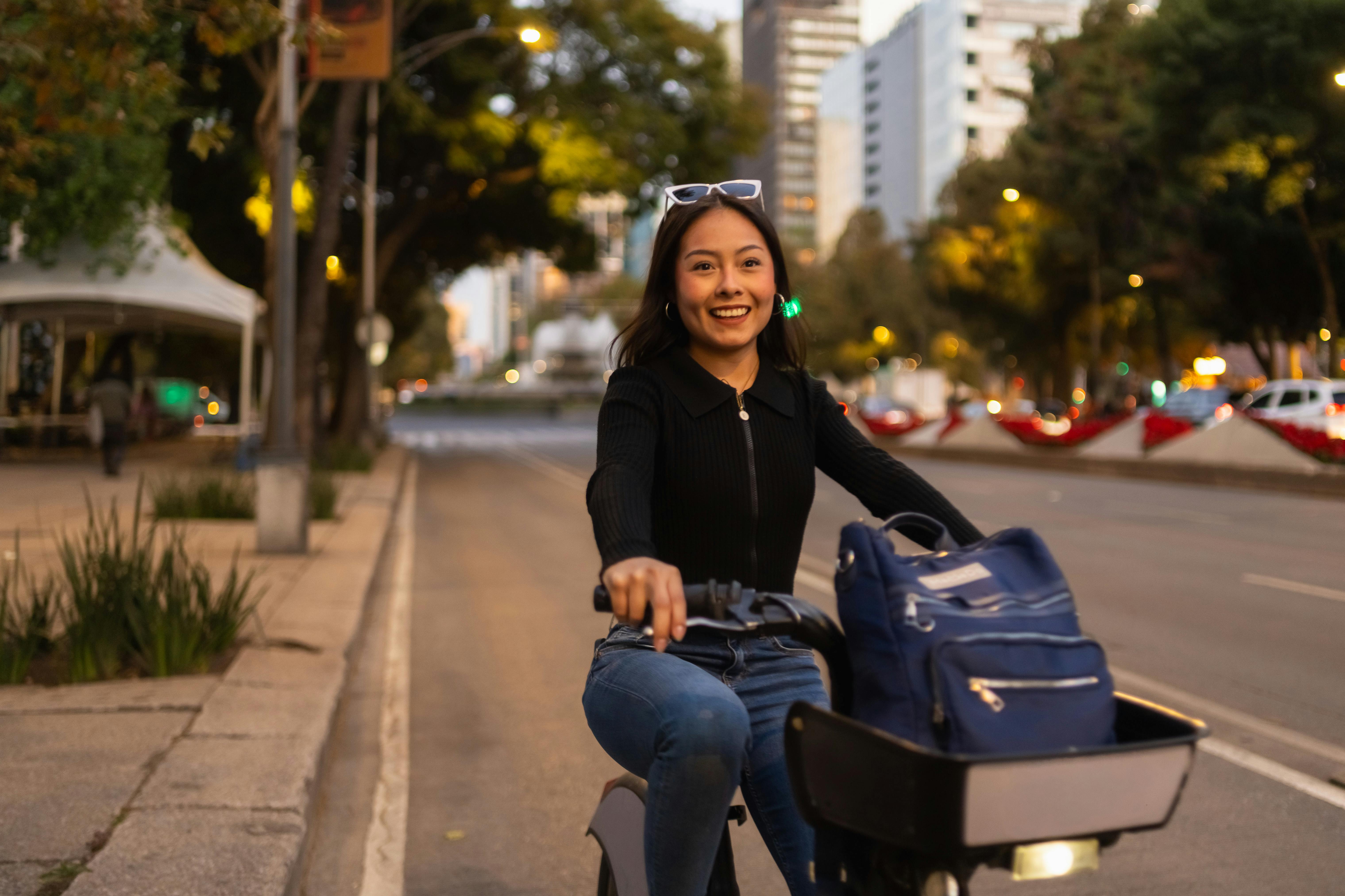 葉蒨文的人生轉折：天后光環下的自在簡單生活