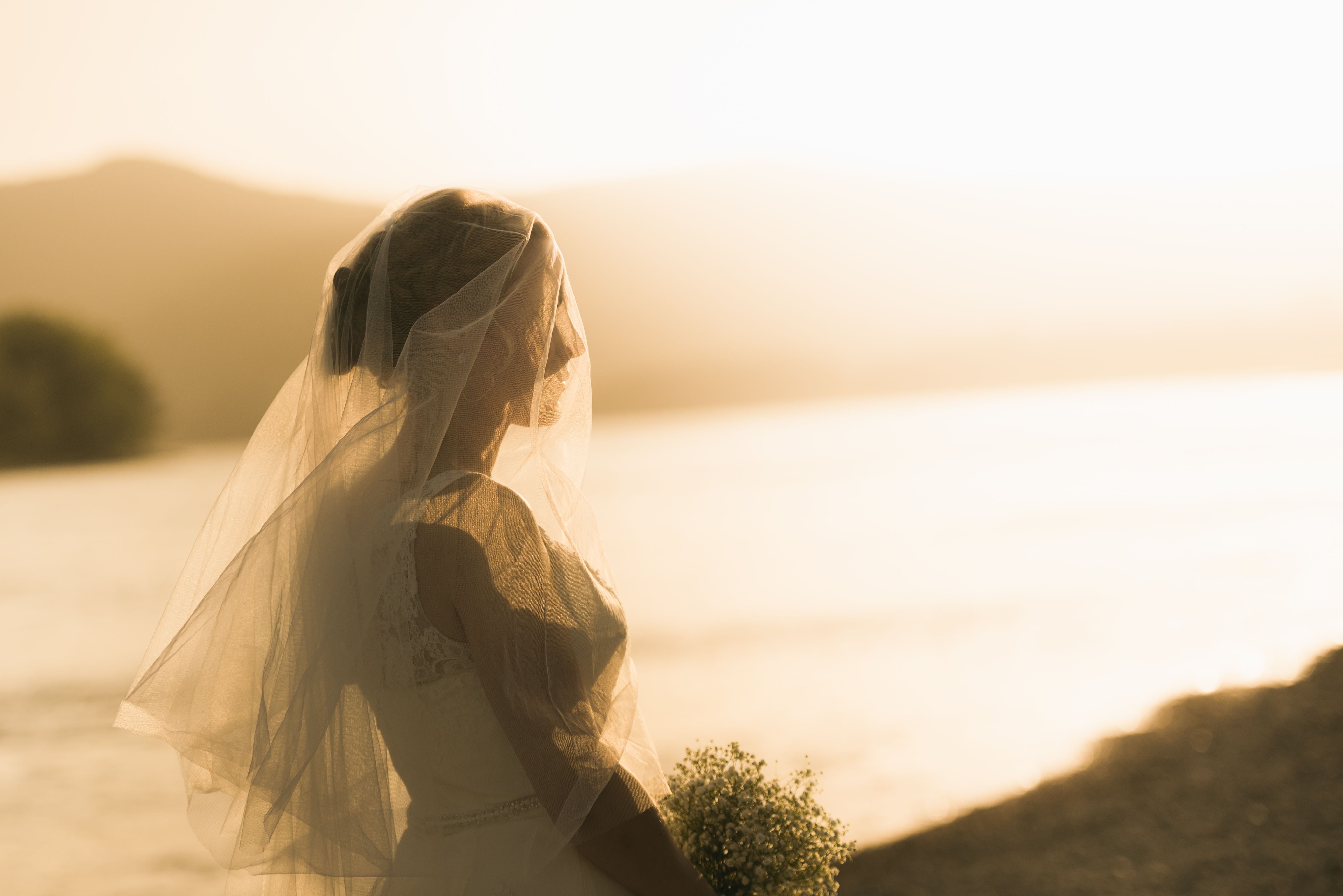 Romantic Sunset Beach Wedding Portrait · Free Stock Photo