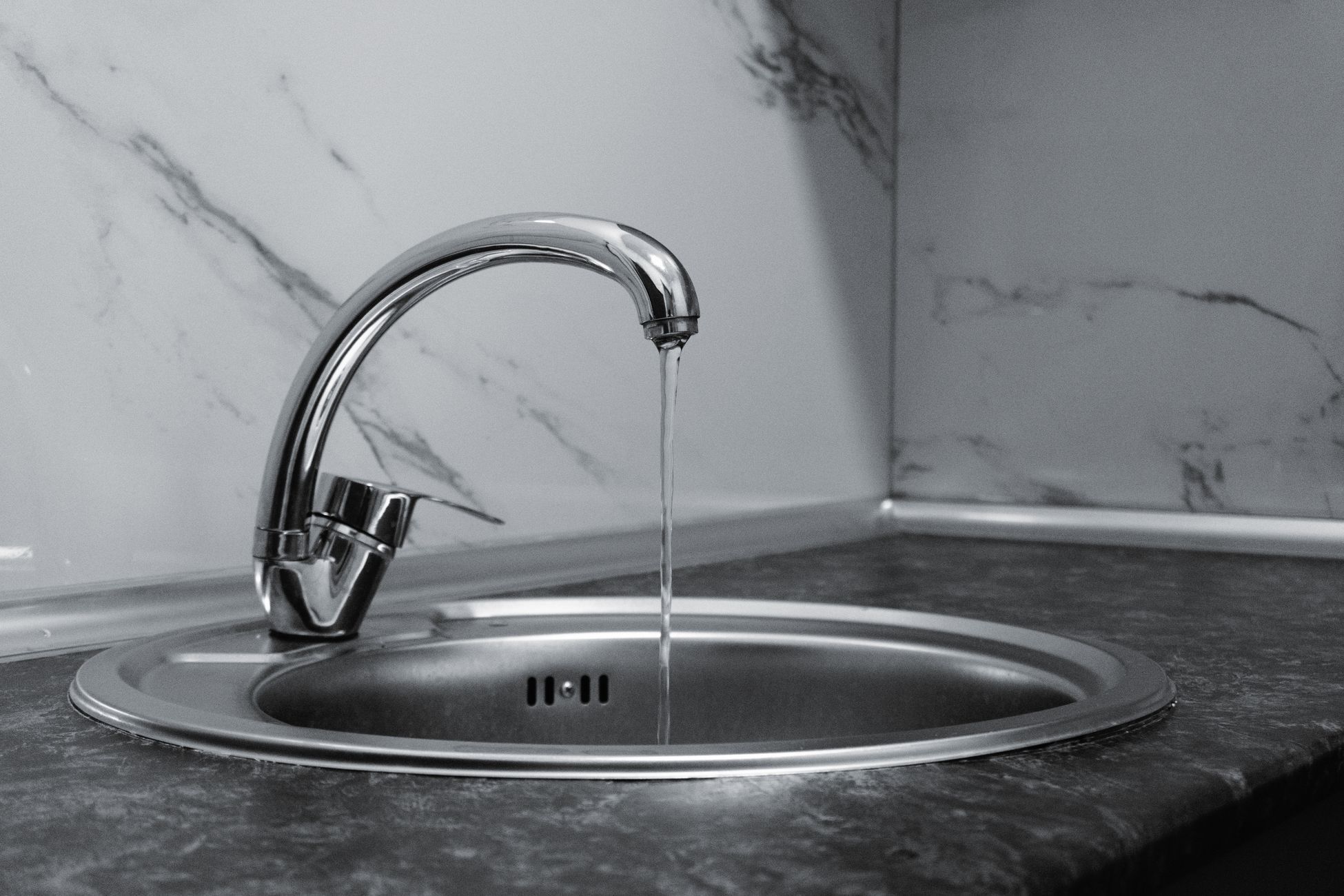 Drinkwater stroomt weg in Herten tijdens hittegolf