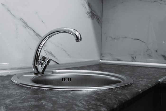 Kitchen faucet installation