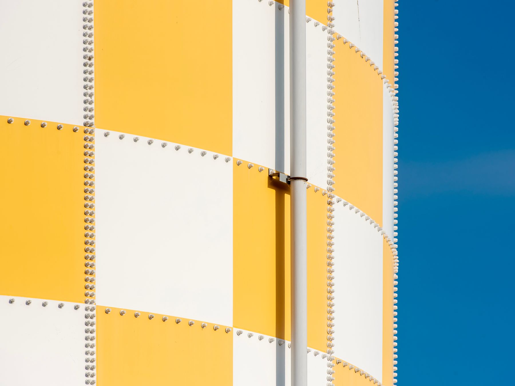 Commercial Decorating in Brixton — a freshly painted, spotless finish