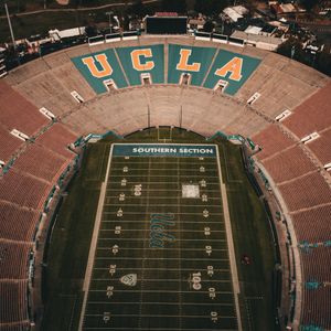 Los Angeles Chargers vs Miami Dolphins